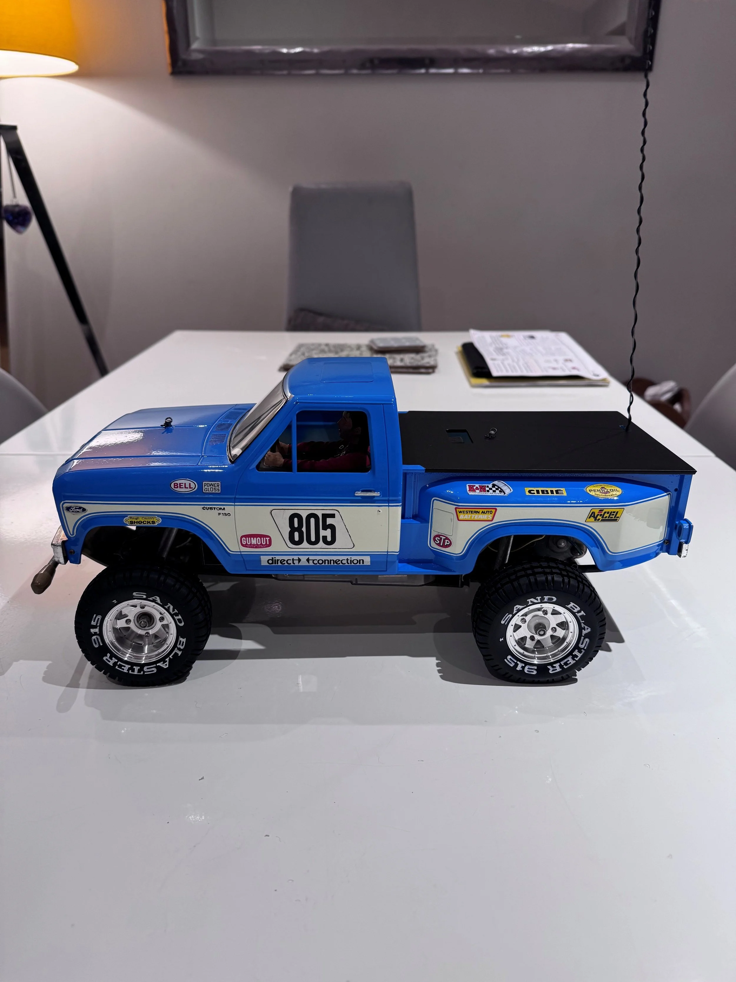 Tamiya Ford Ranger with painted side stripes (NOT stickers)
