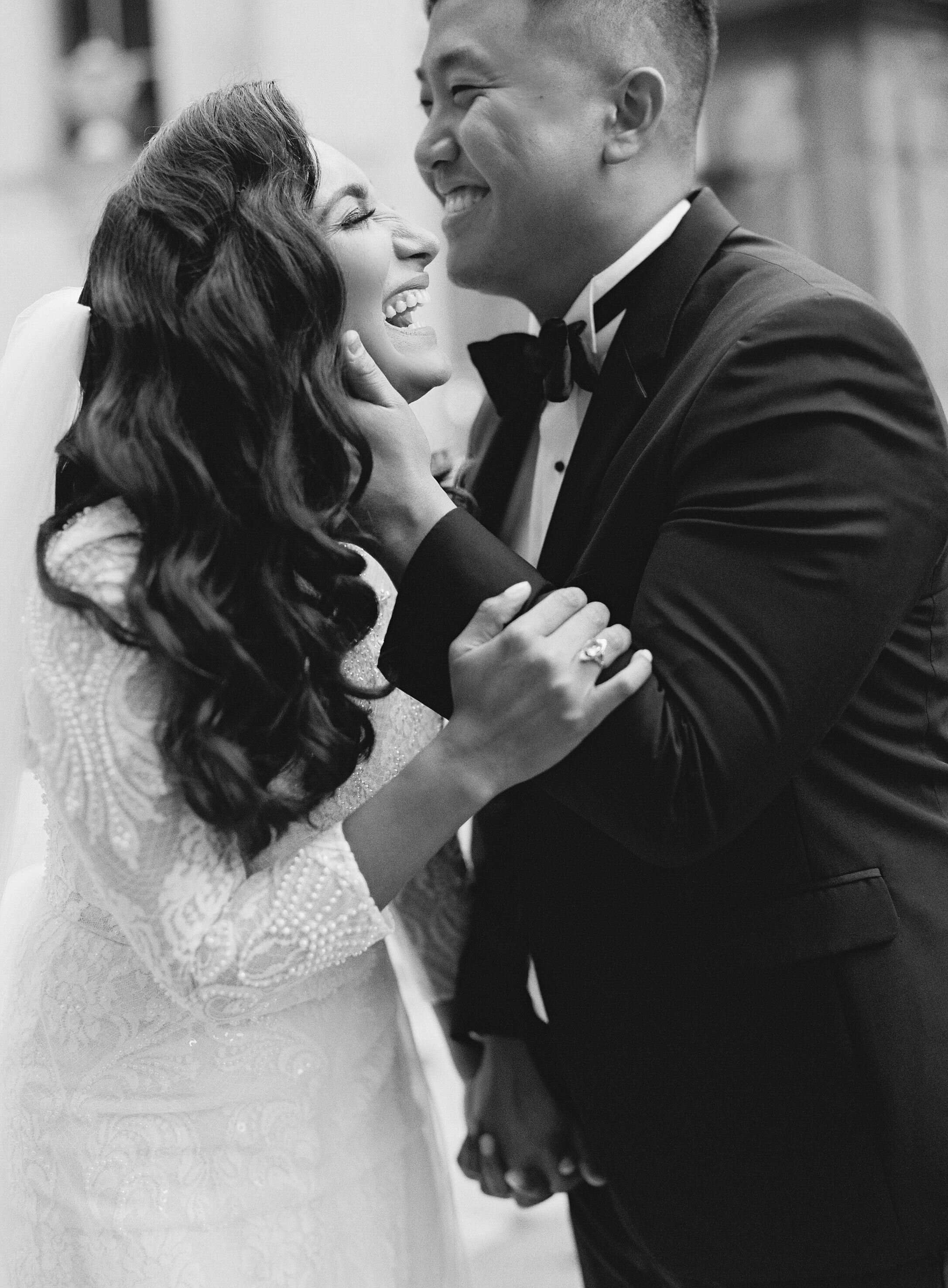 LauraGordonPhotography(c)_danielaandpeter-230bw.jpg