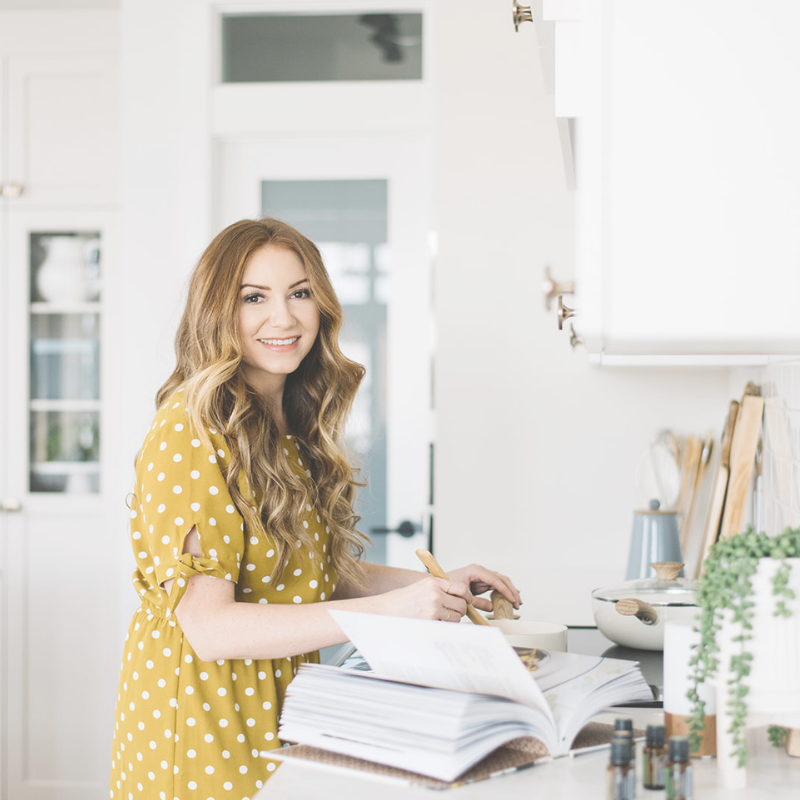 Creating Passive Income While Building Your Empire with Ardelle Viau