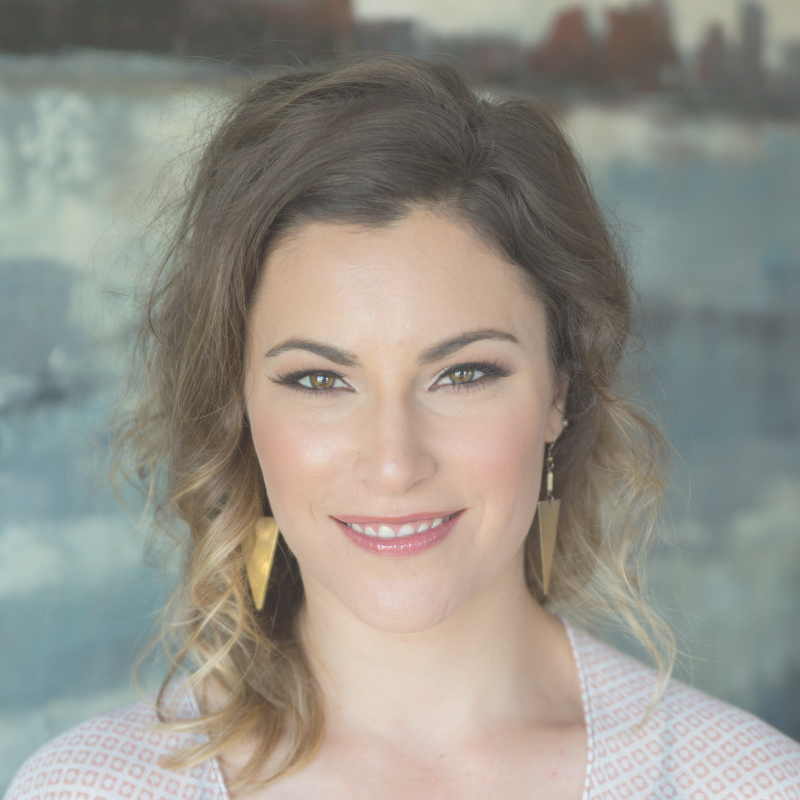 Working with Clients Through 1-1’s and Workshops with Jessica Pecush