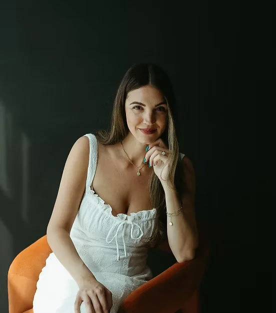 Day in the Life of a Nutritionist with Alycia From Naturally Whole Nutrition