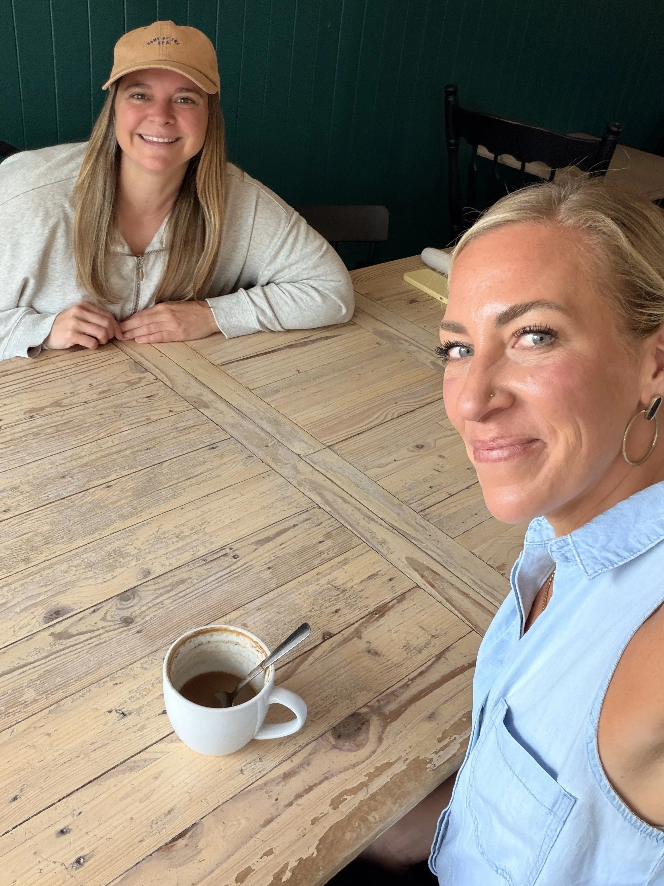 Starting Before You're Ready, Yap Videos, and Life-Changing Business Books with My Business Bestie Isabelle
