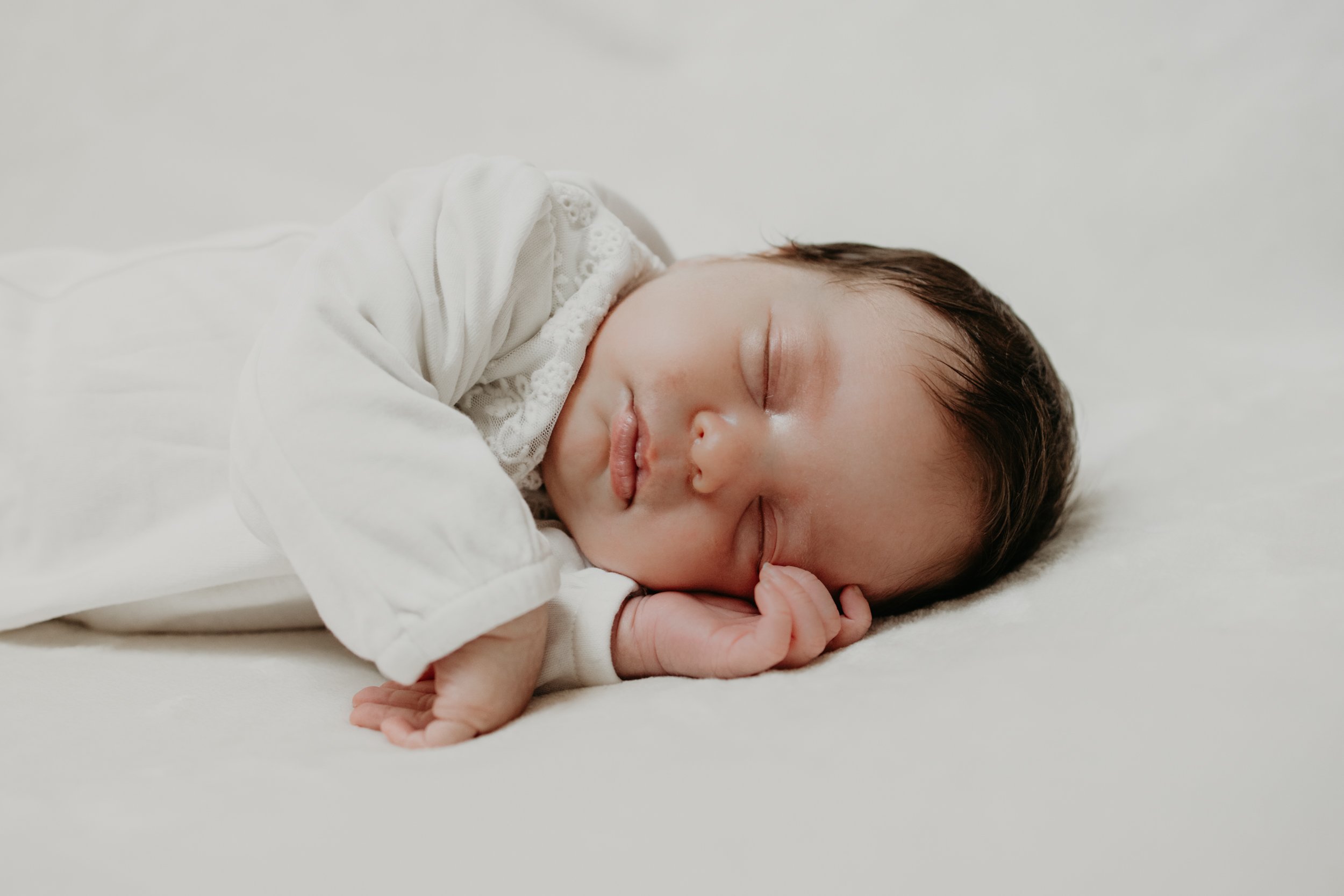 Newbornshooting Babyshooting Babyfotografie Homestory (13 von 17).jpg