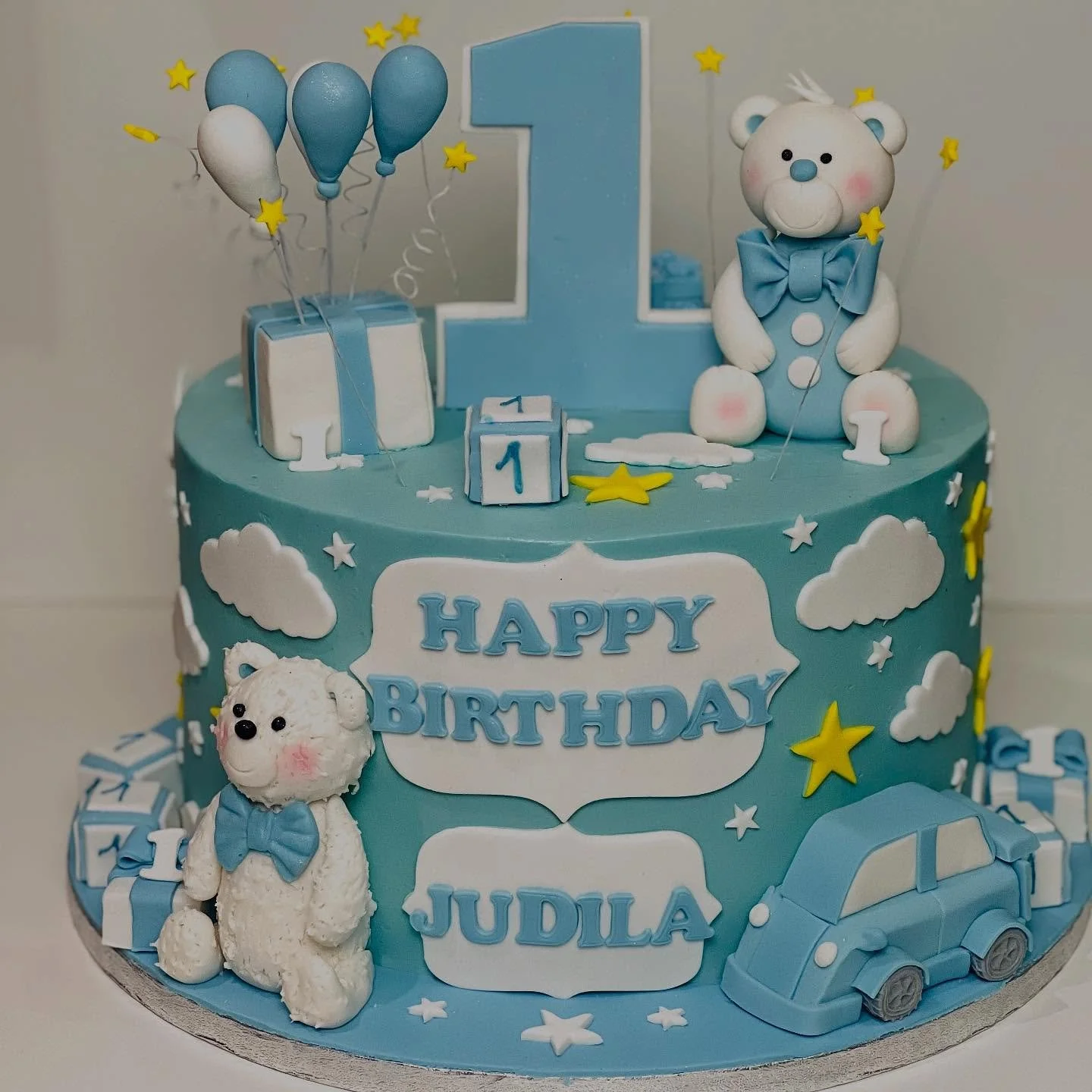 #baby #london #delivery #cake #art #artist #cakeartist #lovely #love #buy #online #onlineshop #bear #car #1stbirthday #firstbirthdayparty #firstbirthfaycake #celebrate #birthday #important #occasion