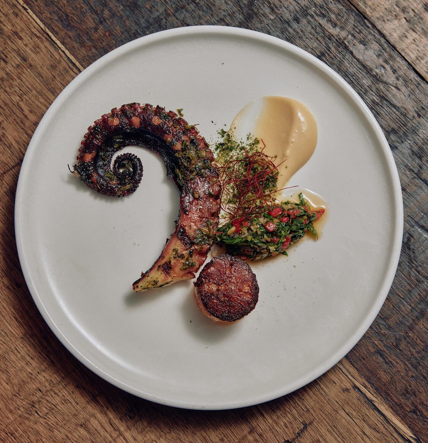 Sustainably wild-caught @fremantleoctopus, chargrilled, with red pepper salsa verde, garlic aioli &amp; a fondant potato.

#thelincolncarlton #melbournefood #melbournepub