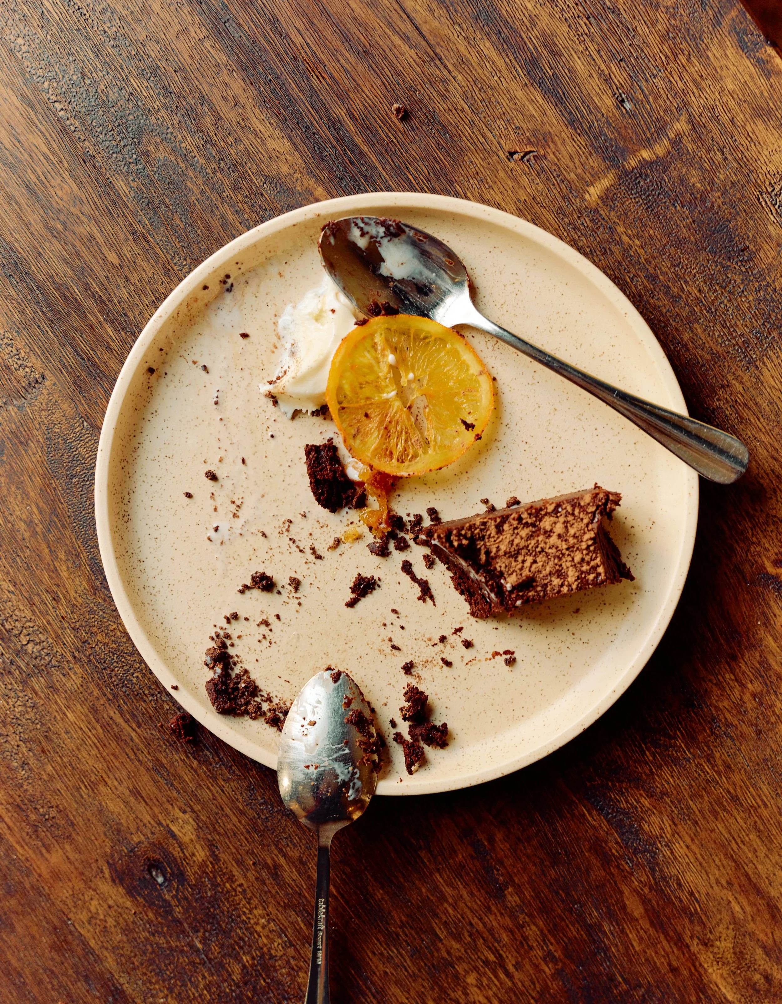 The brownie was good. 🍫The self-control&hellip; not so much!

Made with Belgian 70% Callebaut dark chocolate - rich, fudgy and deeply chocolatey. 

Served with orange marmalade and vanilla ice-cream. 🍊🍨 Winter comfort done right!

#thelincolncarlt