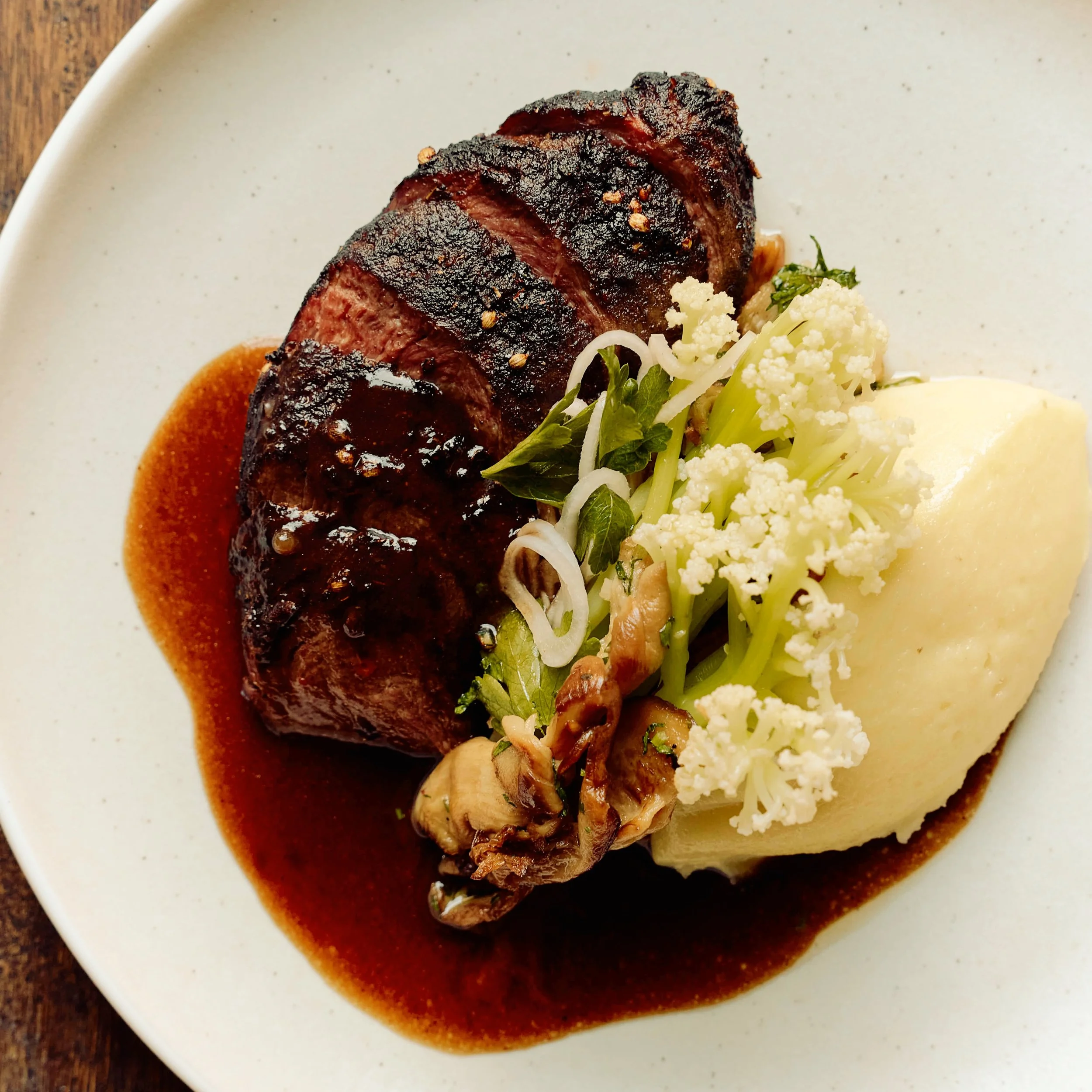 The magic words we all really want to hear? ✨HIGH PROTEIN✨ (like, really, really high📈)

Coffee and spice-rubbed kangaroo loin, paired with local oyster mushrooms, @days_walk_farm organic fioretto cauliflower, mash, pickled shallots, and finished wi