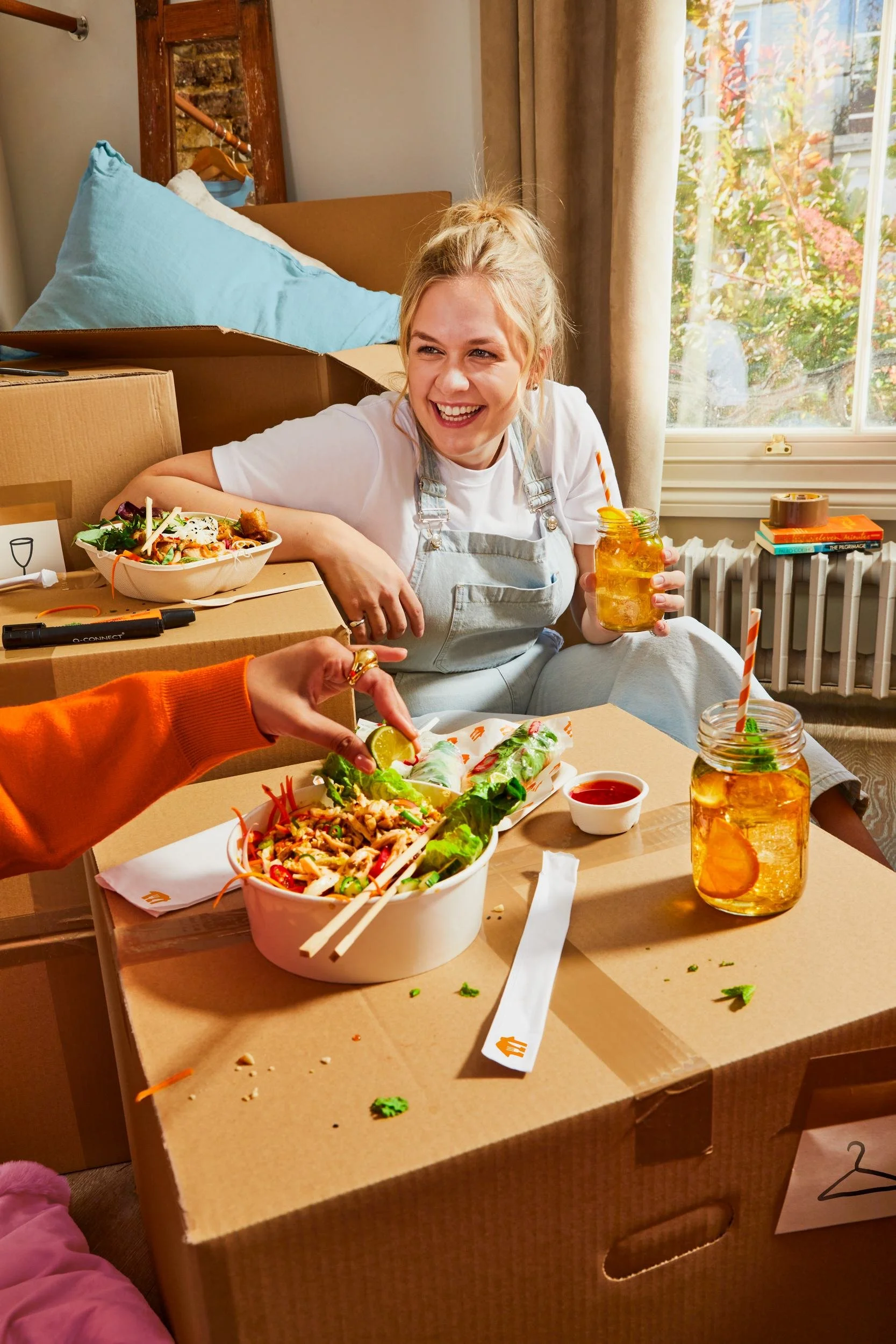 Lifestyle_sRGB_Global_2022_RecentlyMoved_3344_EX10-2027.jpg