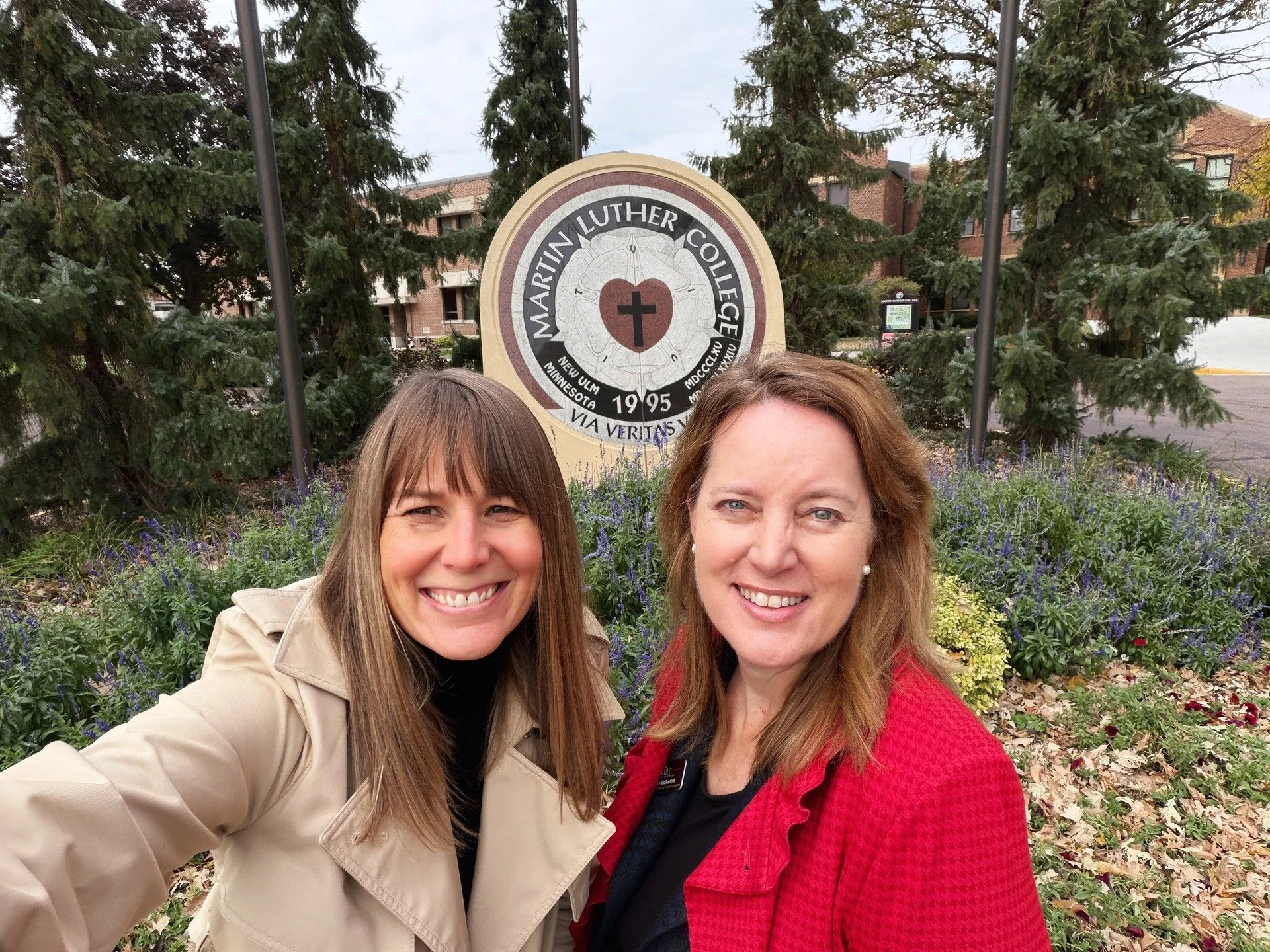 This past week, @dana_m_kirchoff had the opportunity to travel back to her alma mater, @martinluthercollege, to speak with students about listening in ministry. Standing once again on that campus and sharing with future ministers of the Gospel about