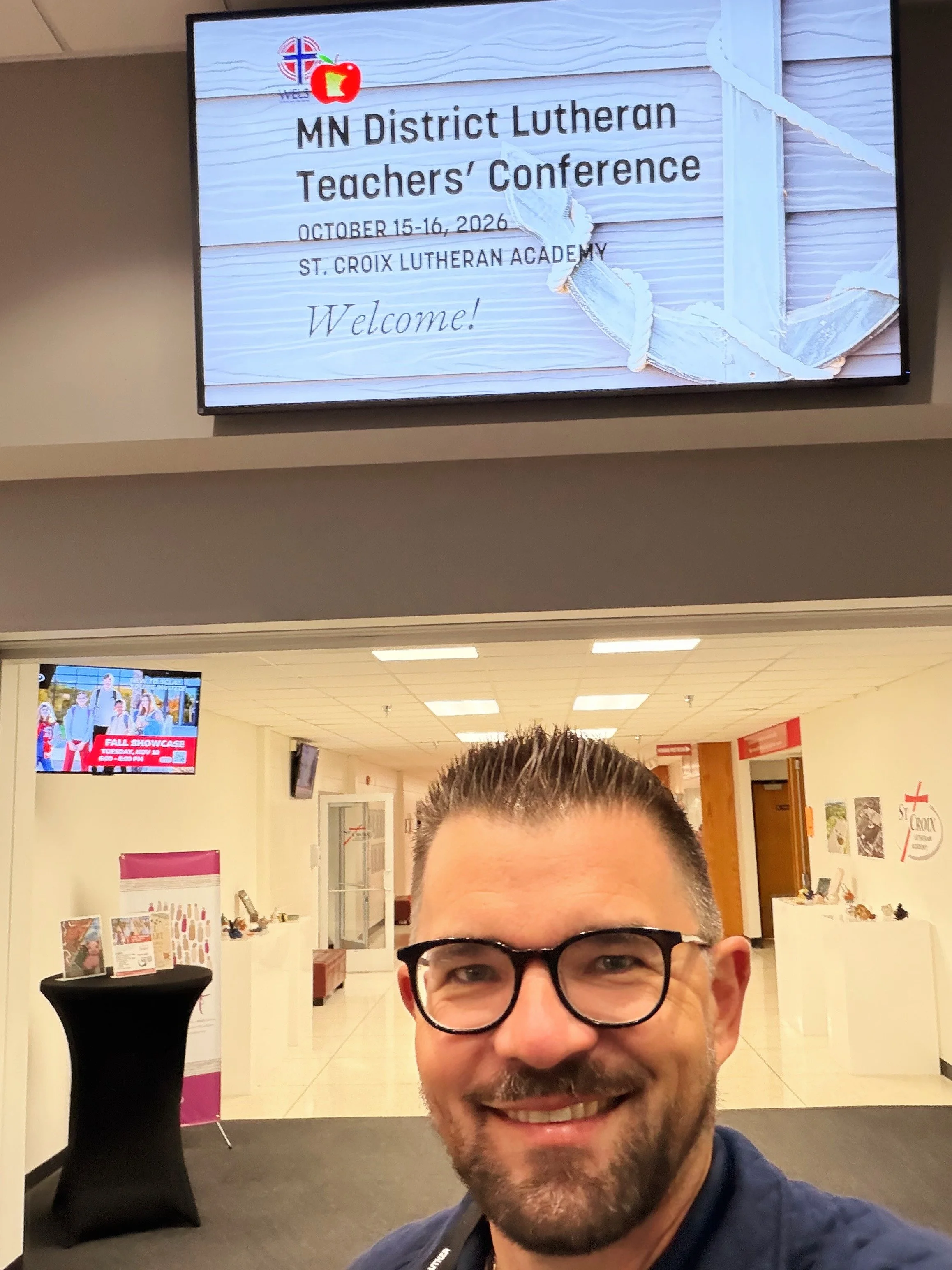 How do we have better conversations about student learning?

Ryan recently presented at the Minnesota District Lutheran Teachers Conference, exploring John Hattie&rsquo;s research on how conversations between colleagues and students can strengthen te