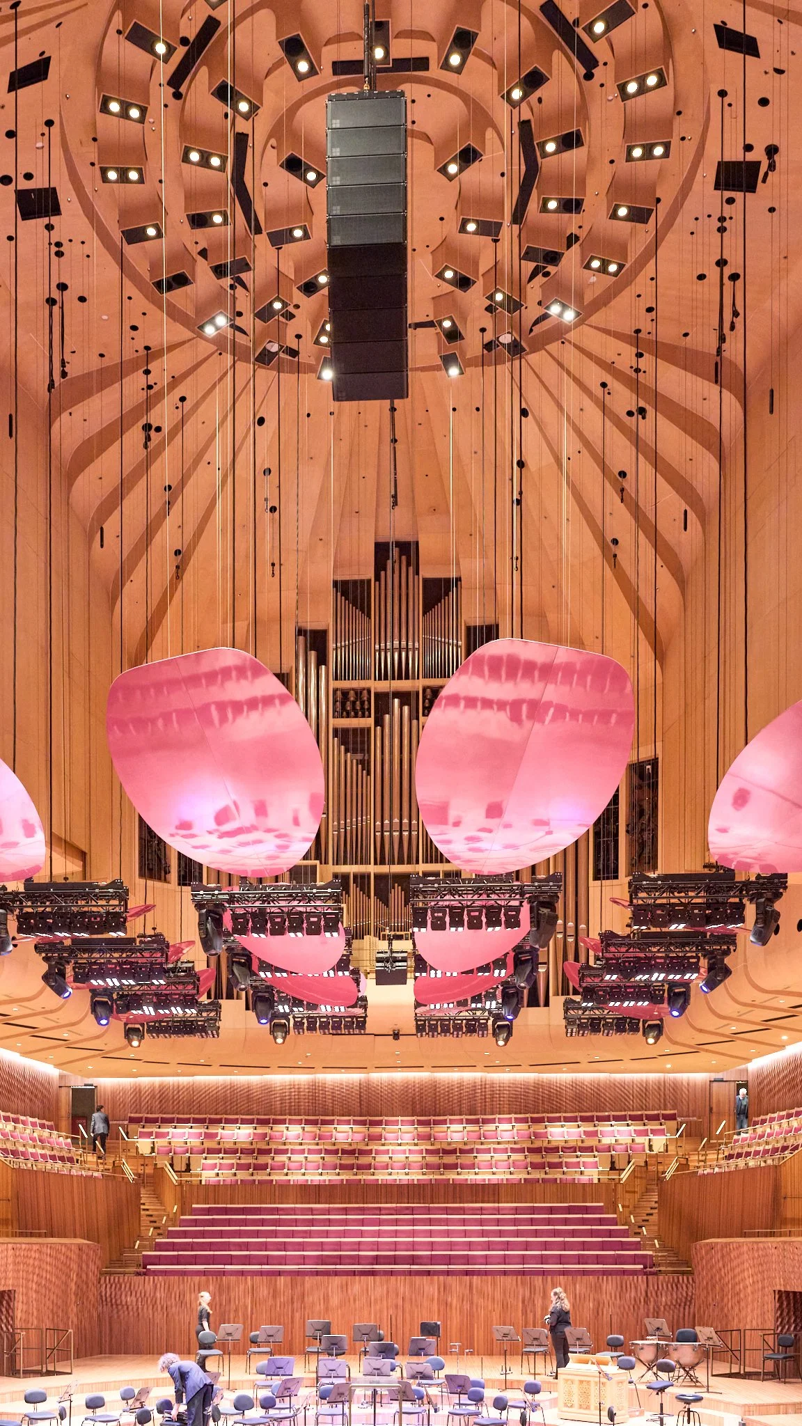 Mengamati Fasilitas Ruang Konser Utama di Sydney Opera House