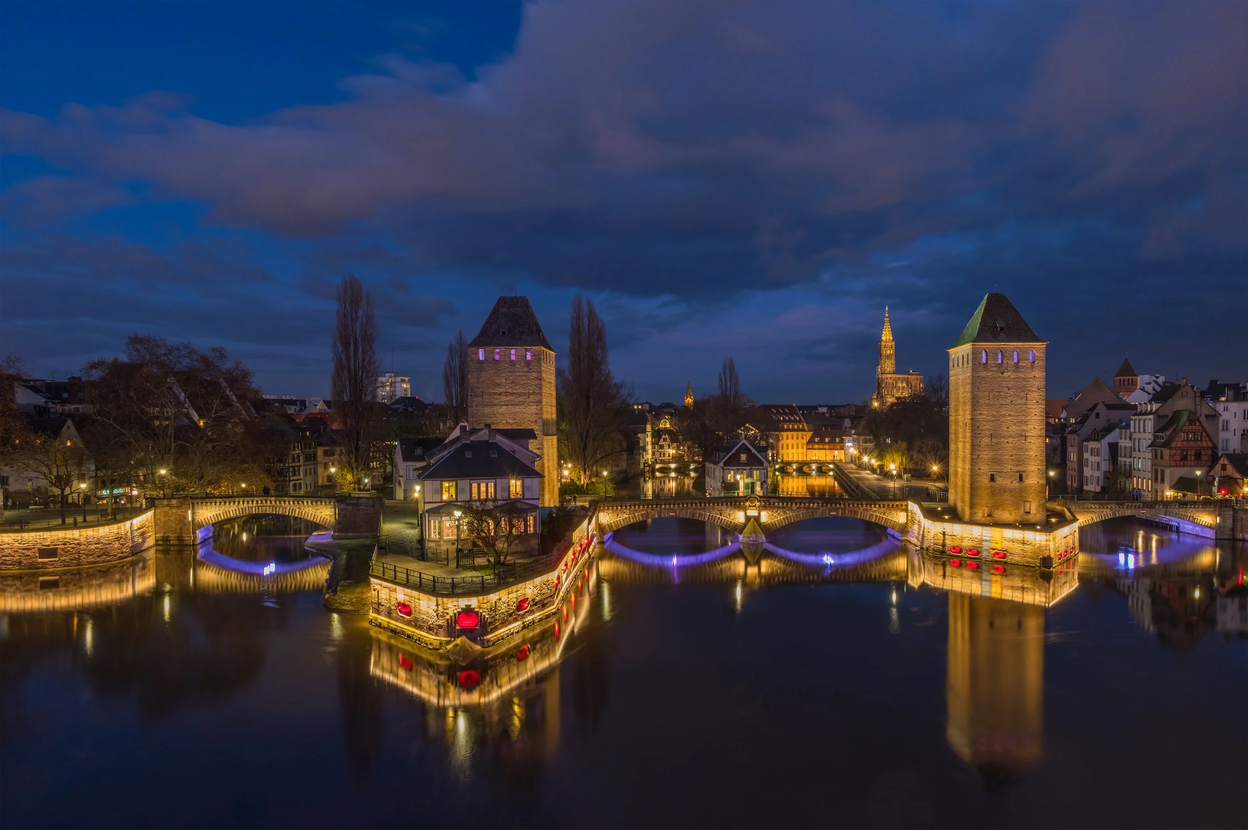 Mengamati Kehidupan Budaya Bangunan Kota Strasbourg Prancis