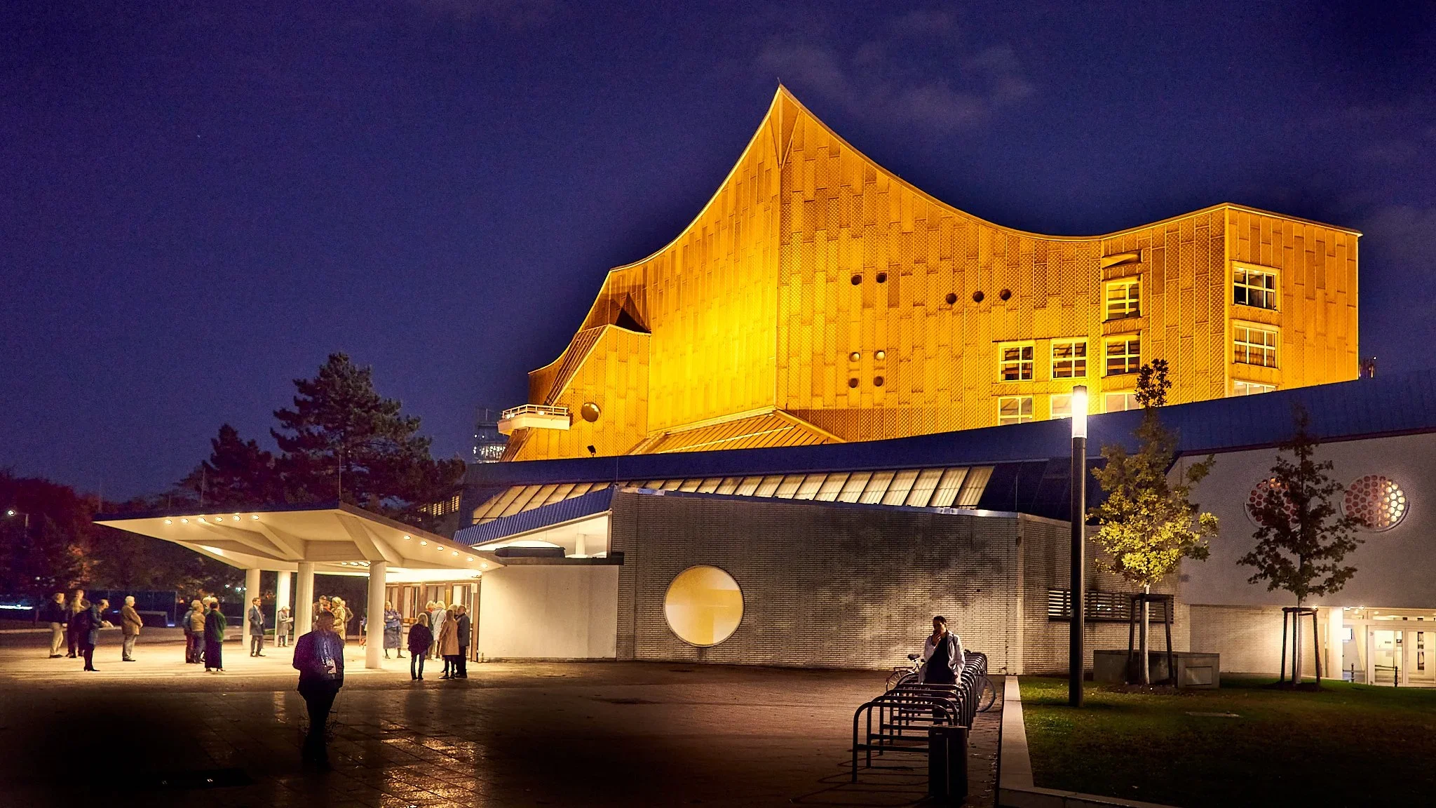 Mengamati Arsitektur Akustik Pencahayaan Gedung Konser Berlin Philharmonie