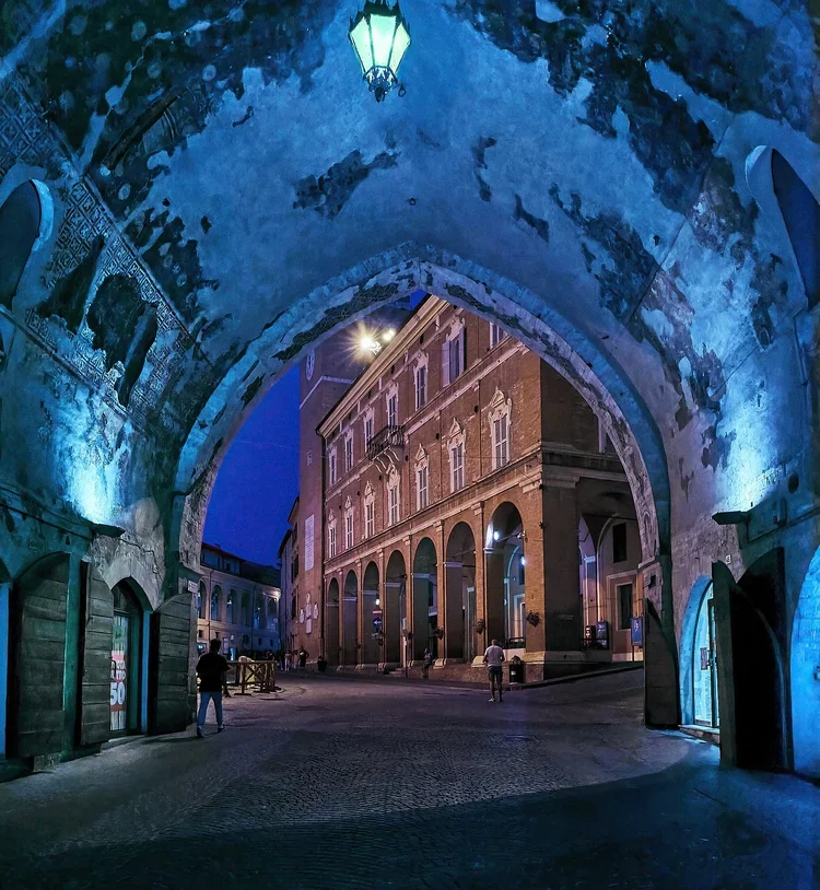 201907+Fabriano+Palazzo+Del+Podesta+5.webp