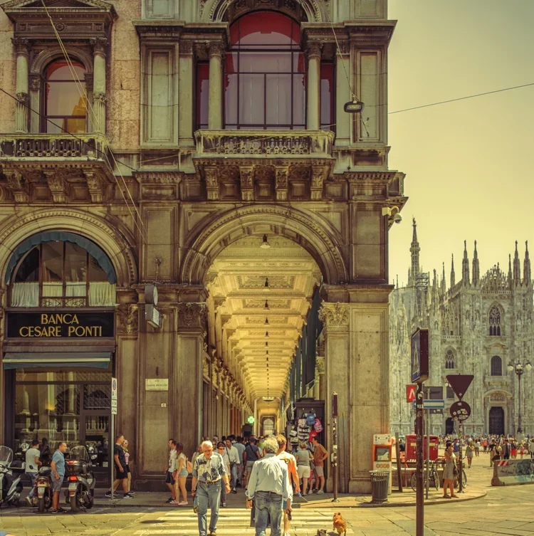 2019-07+Milan+Galleria+Vittorio+Emanuele.webp