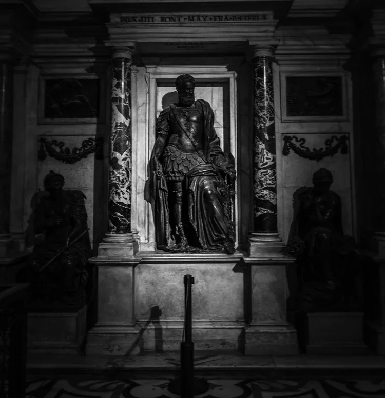 2019-07+Milan+Duomo+Cattedrale+Herwin+Gunawan+10.webp