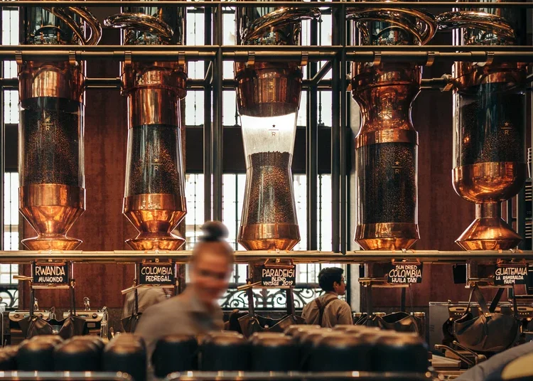 2019-07+Milan+Starbuck+Rerserve+Roastery+6.webp