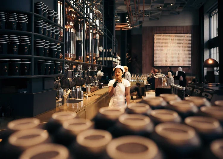 2019-07+Milan+Starbuck.webp