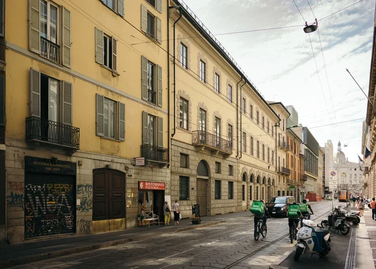 2019-07+Milan+Citiscape-4.webp