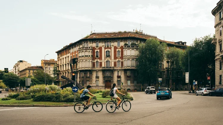 2019-07+Milan+Citiscape+Photography-2.webp