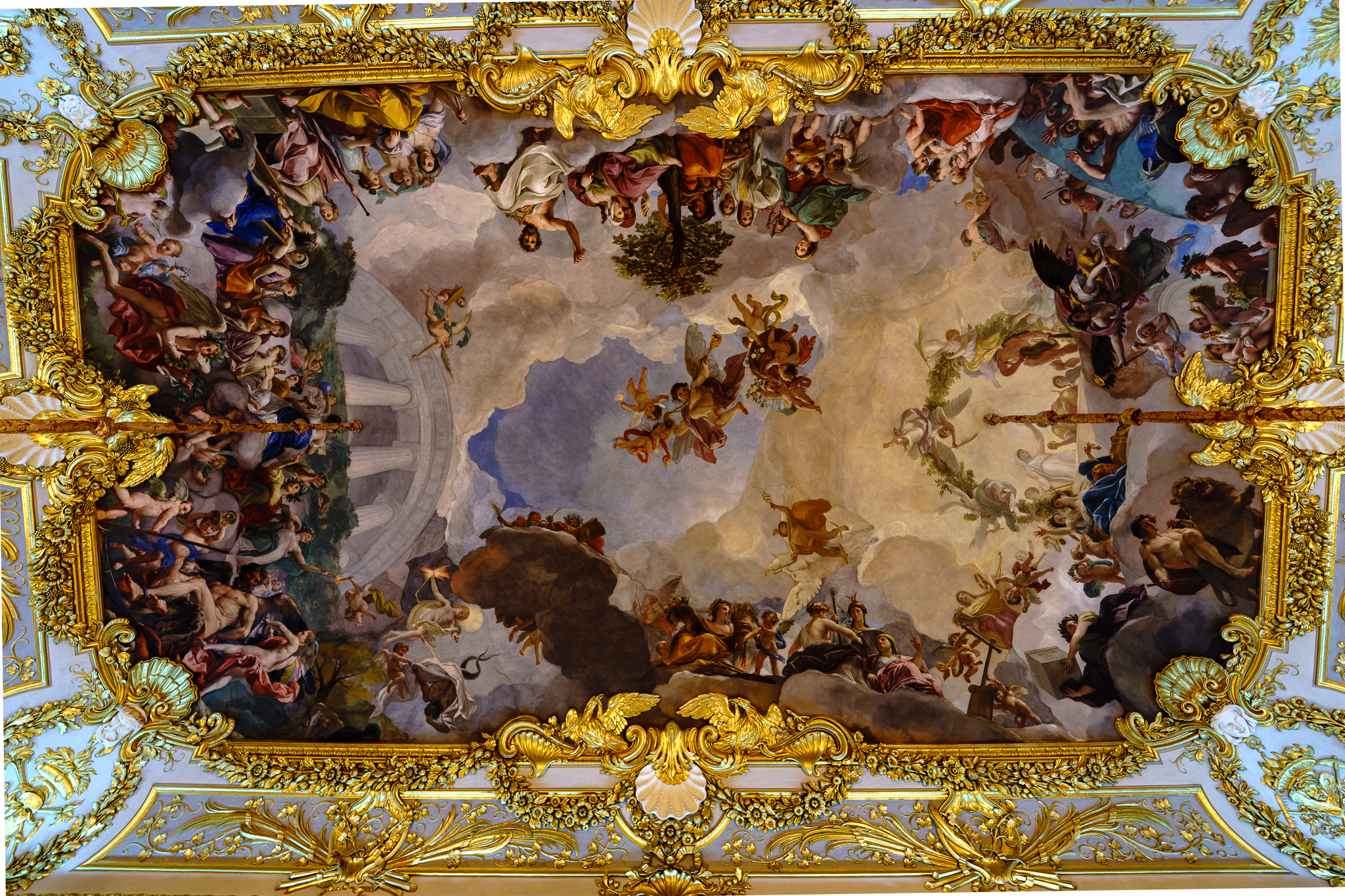 Architectural acoustics inside Madrid Royal Palace Architecture