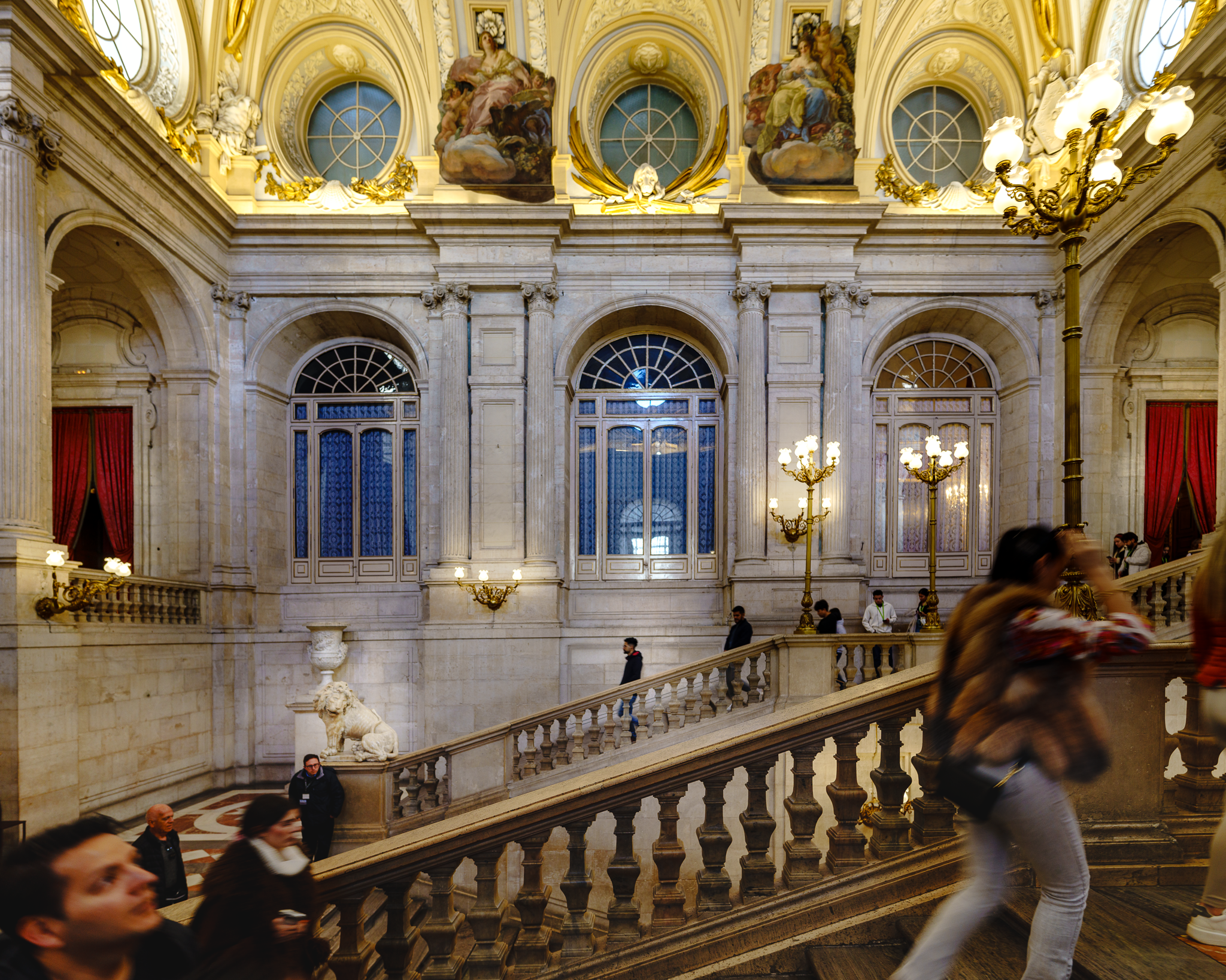 Daylighting analysis of Madrid Royal Palace Architecture from a Building Physics perspective