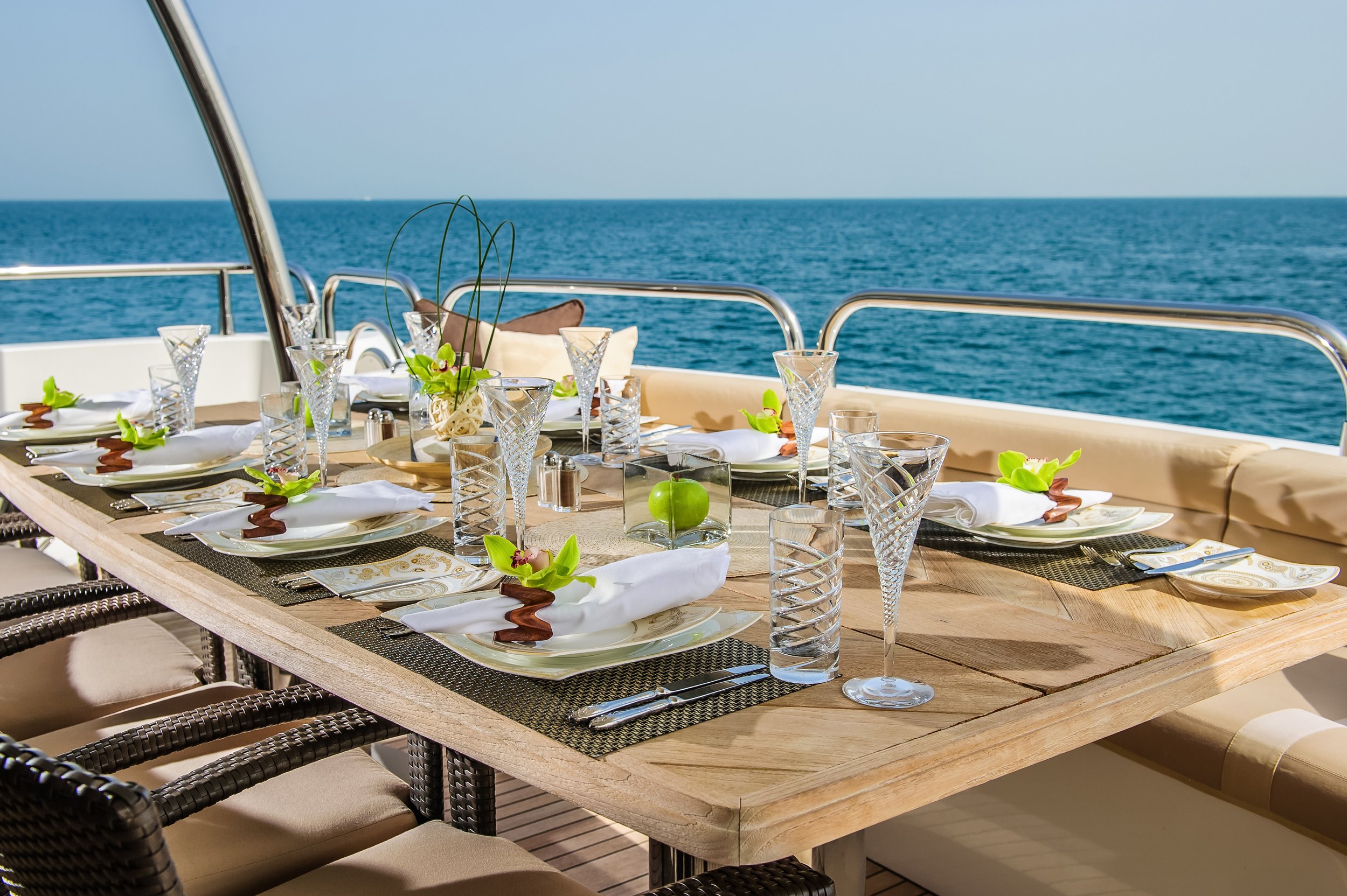 Stylish Yacht Lunch Table Setting.jpg