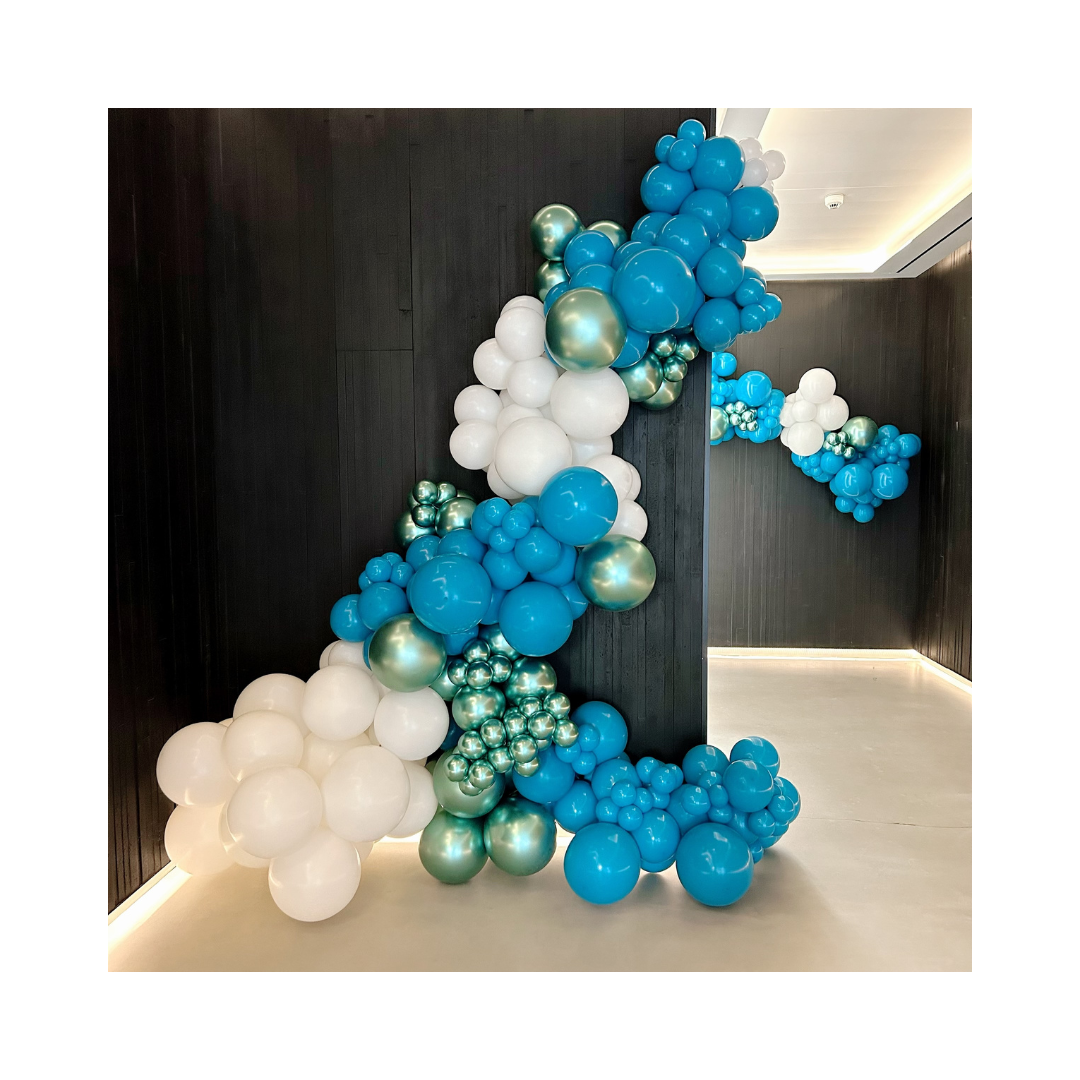 Organic Balloon Installation | London Balloons 3.3.png