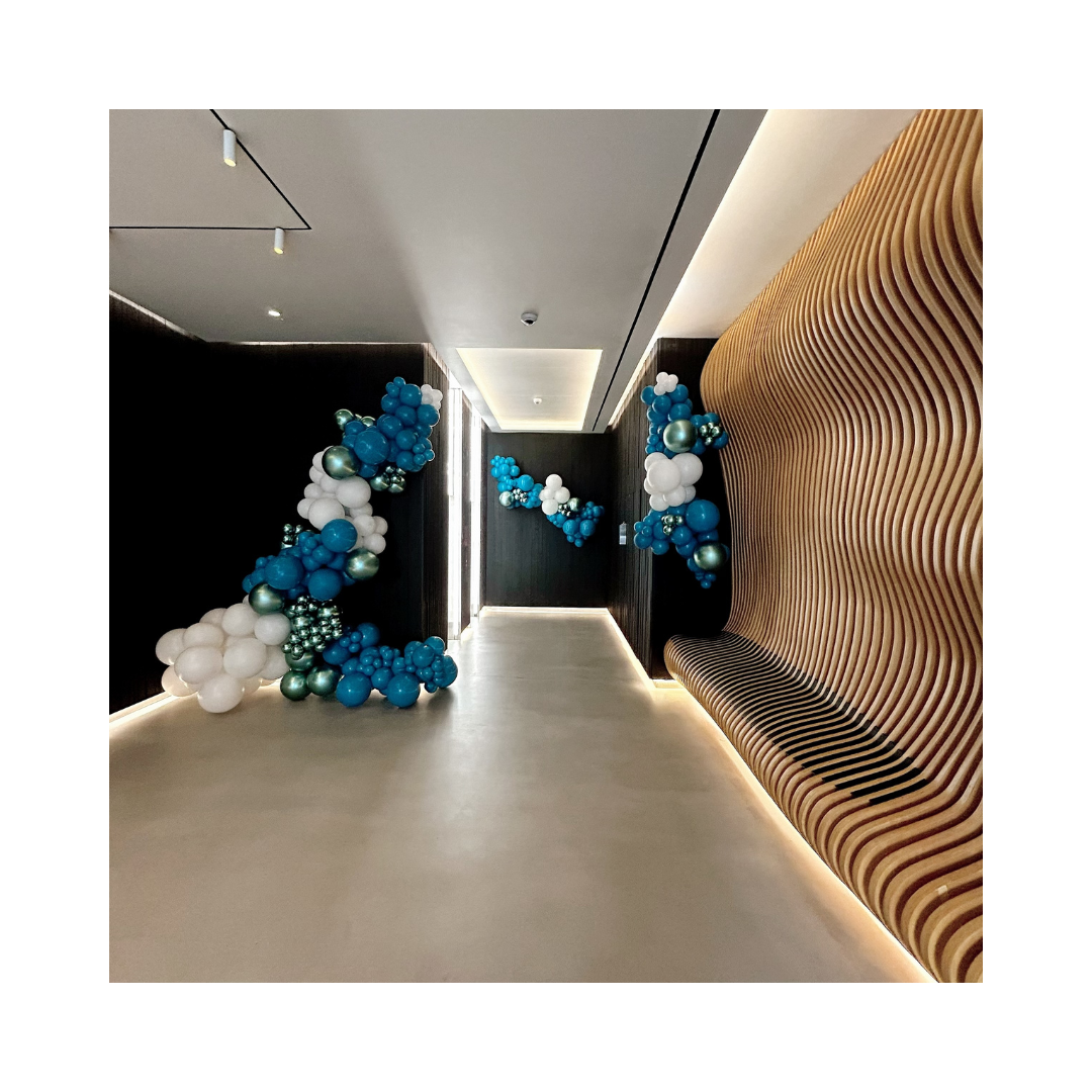 Organic Balloon Installation | London Balloons 1.1.png