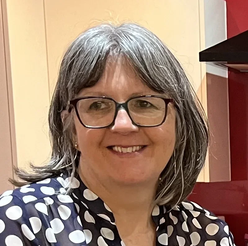 Lesley Harris
