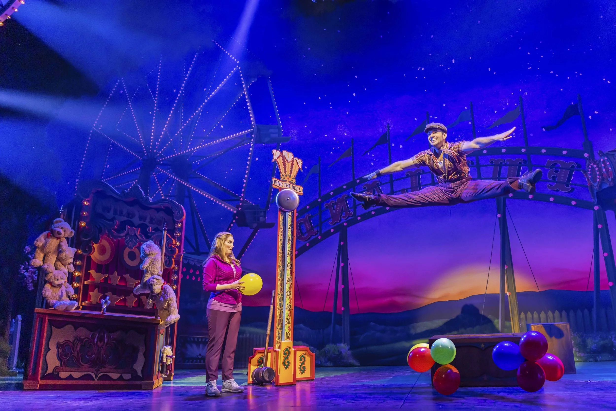 SCHMIGADOON_BROADWAY_S_0179_PJZEDIT_v003.jpg