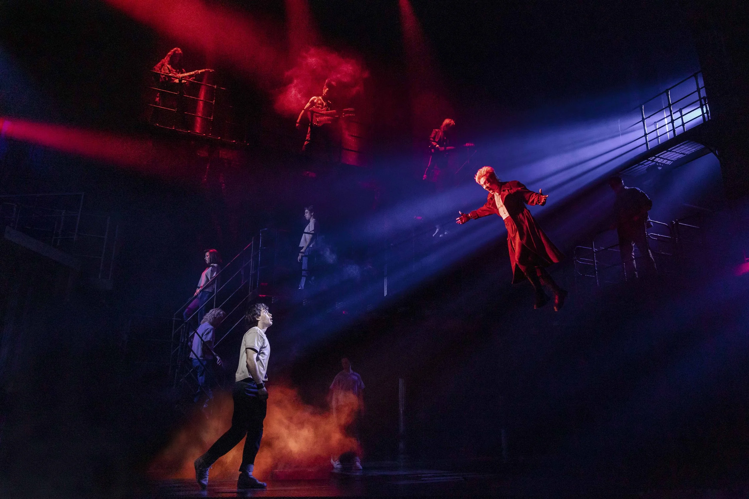 LOST_BOYS_BROADWAY_S_0405_PJZEDIT_v002.jpg