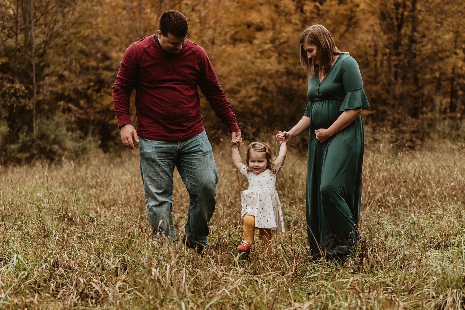 It should be noted, this photo is NOT an example of what to avoid. It’s a perfect example of coordinating colors :)