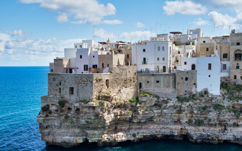 Welcome to Apulia.png