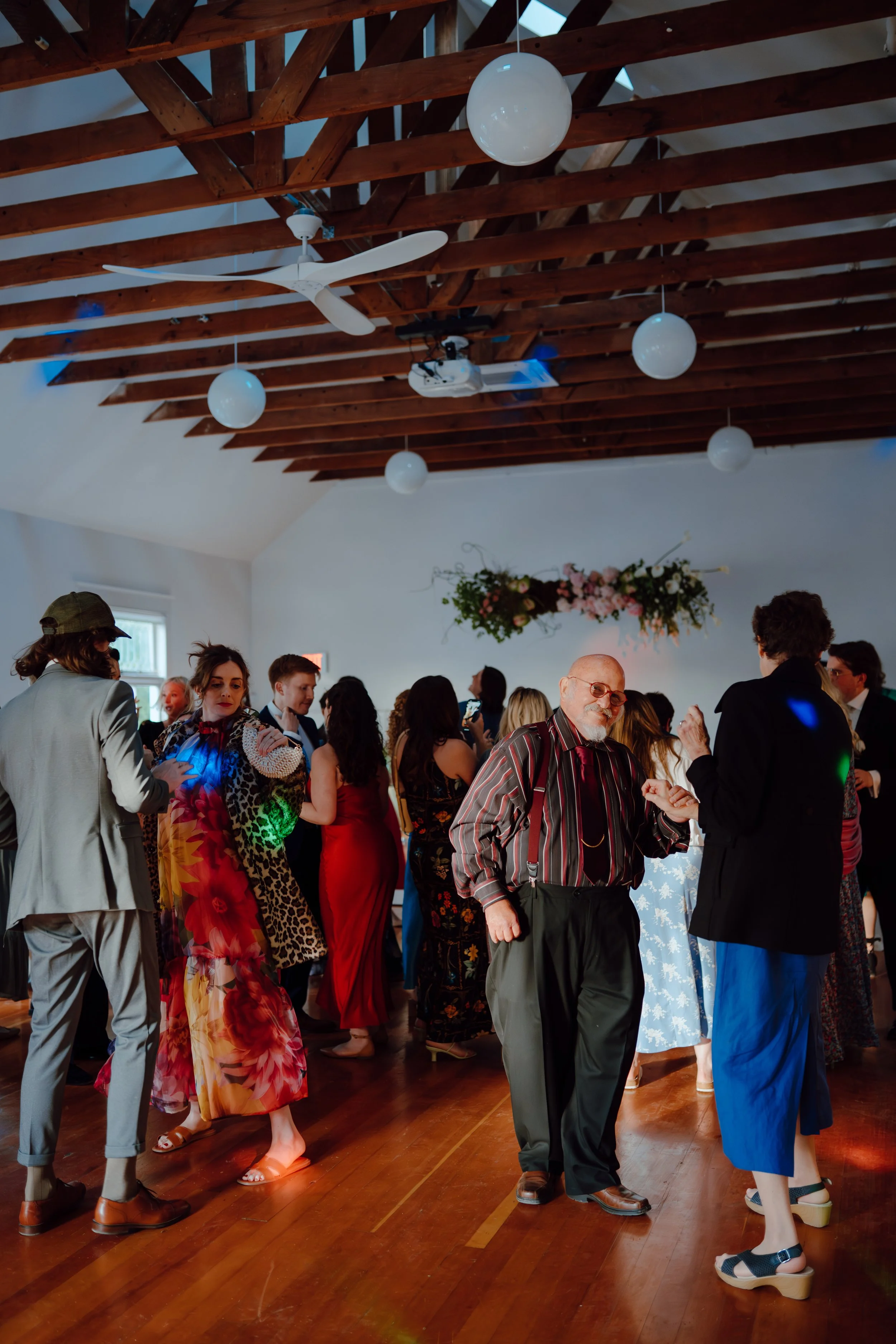 wedding ceremony, intimate venue, flowers, elopement ceremony, gathering, reception, portland, PDX, bride, groom