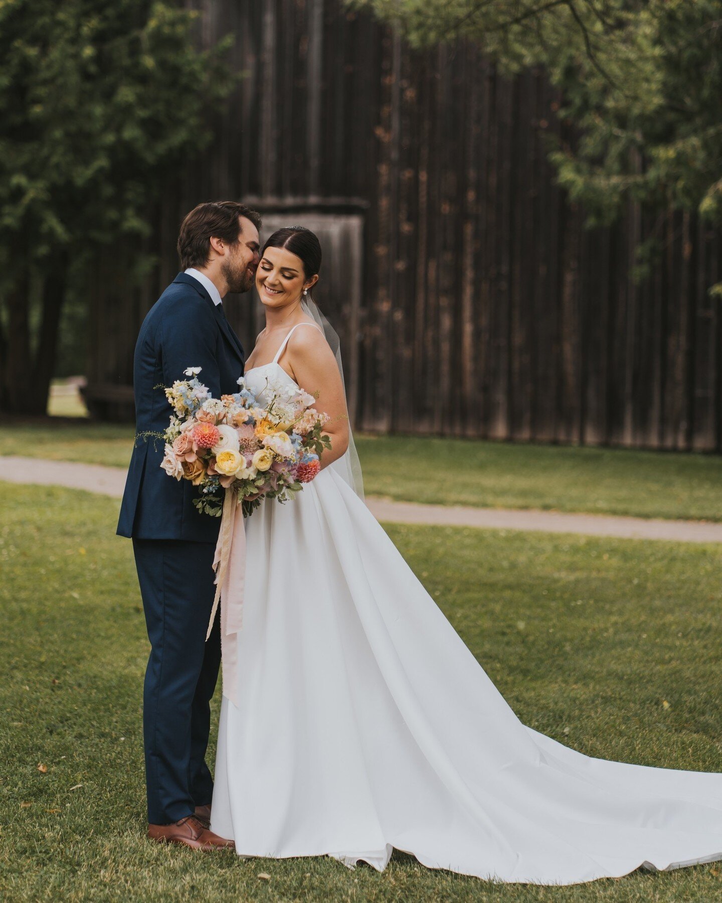 Erica&rsquo;s garden-inspired bouquet for her vibrant summer wedding is a breathtaking masterpiece. Bursting with a range of colours, it features an array of blooms reminiscent of a blooming summer garden.

To add a touch of whimsy, small dainty-like