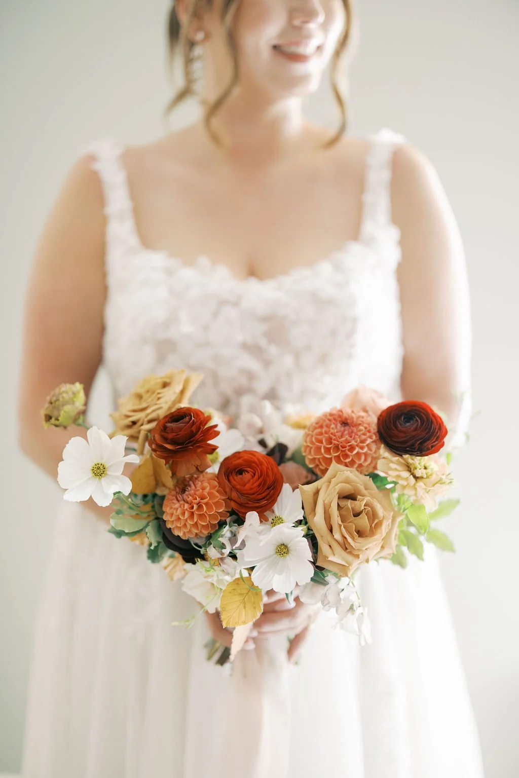 Sue-Ann-Staff-Tented-Wedding-Lindsay-Plank-Events-02
