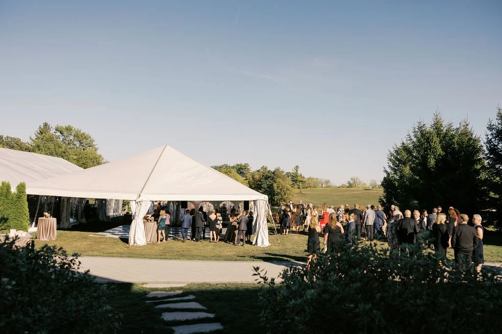 Sue-Ann-Staff-Tented-Wedding-Lindsay-Plank-Events-23