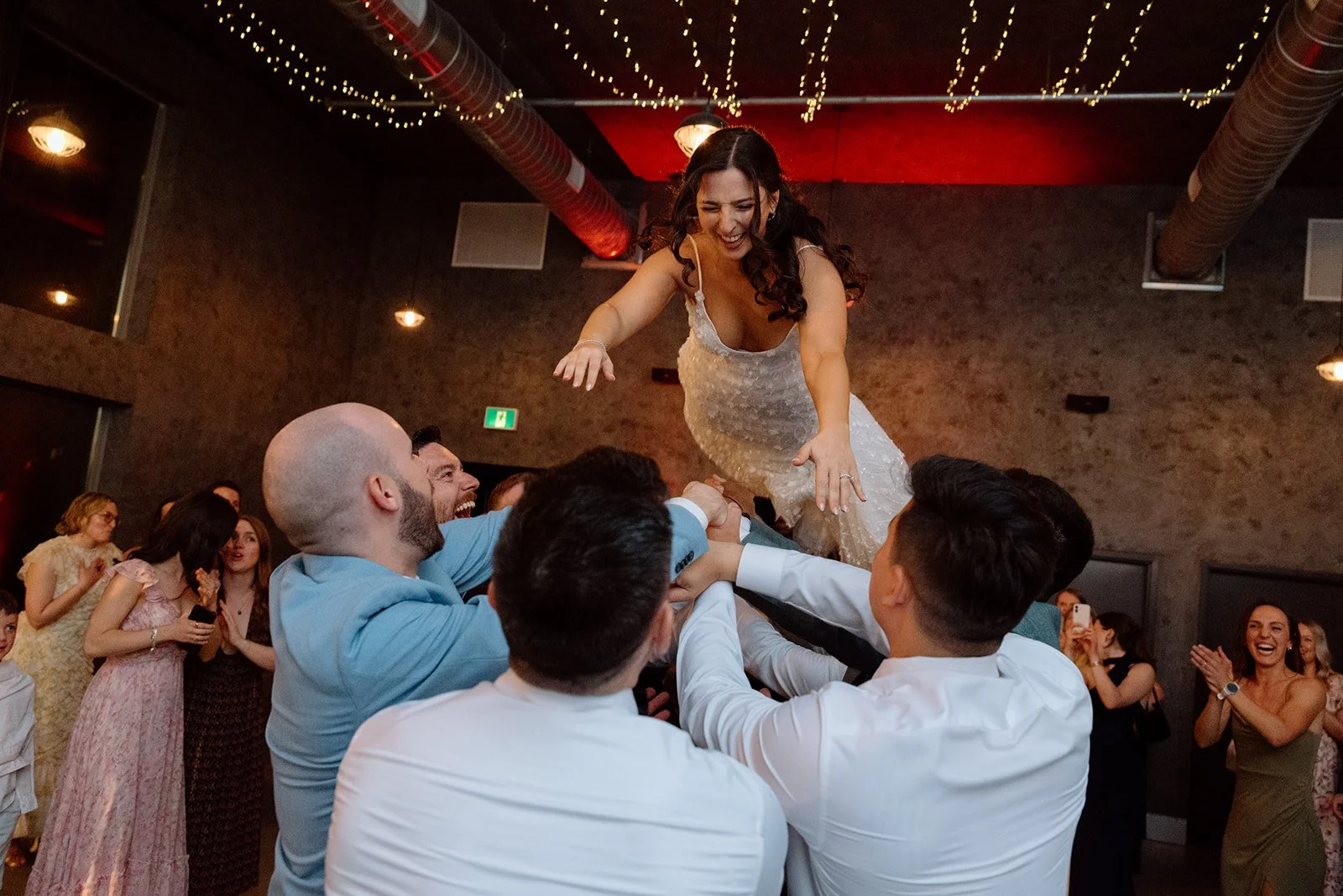  Fun and energetic wedding guest dance party coordination by Niagara wedding planner Lindsay Plank Events. 