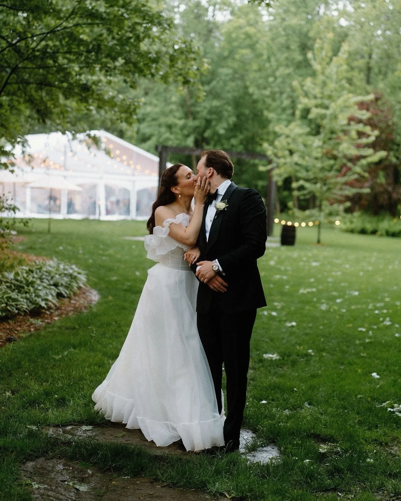 When your wedding day calls for rain (I mean torrential down pour), you embrace it! 

Event Management + Styling: @lindsayplankevents
Wedding Design + Florals: @foreverwildfield&nbsp;
Photography: @joeyventura
Venue: @theclearingsheddon
Rentals: @ele