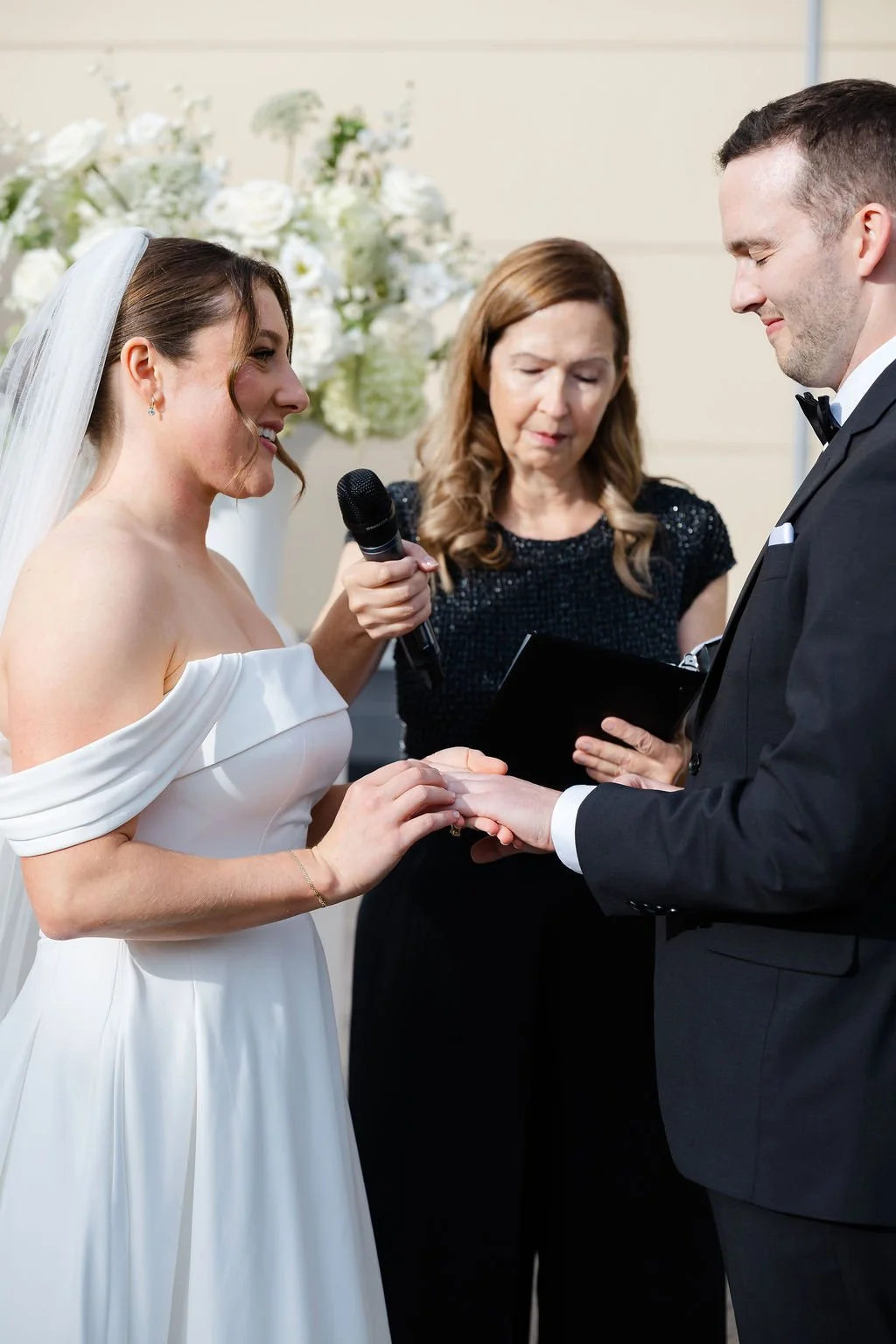 Art-Gallery-of-Hamilton-Ceremony-Lindsay-Plank-Events18.jpg