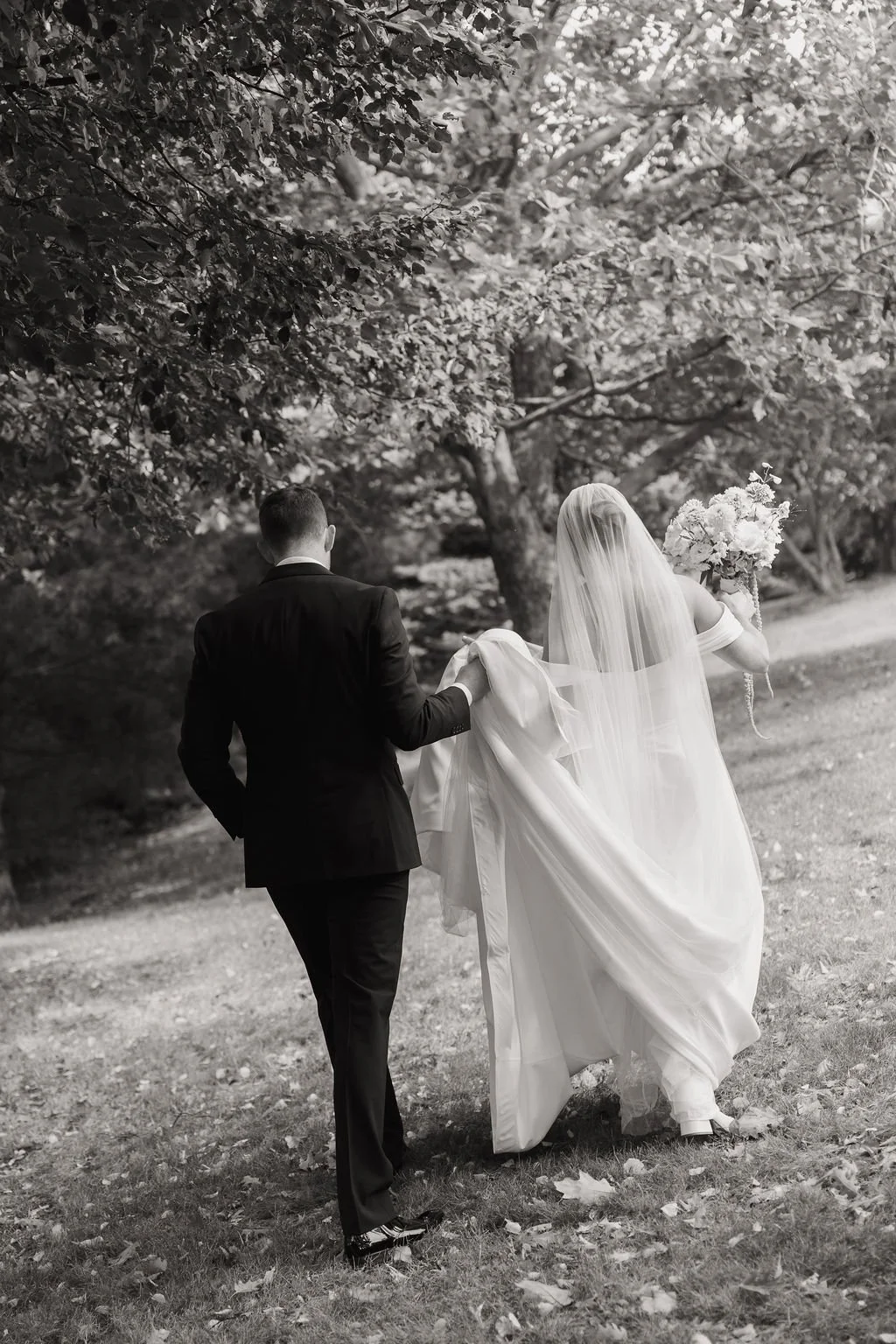 Art-Gallery-of-Hamilton-Wedding-Lindsay-Plank-Events6.jpg