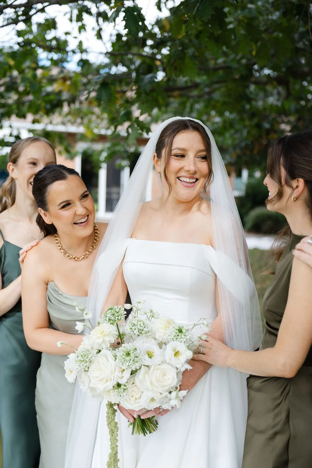 Art-Gallery-of-Hamilton-Wedding-Lindsay-Plank-Events18.jpg