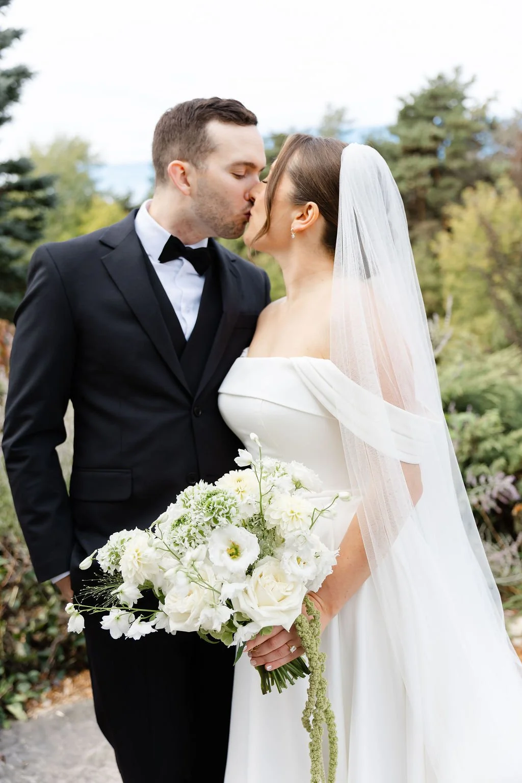 Art-Gallery-of-Hamilton-Wedding-Lindsay-Plank-Events24.jpg