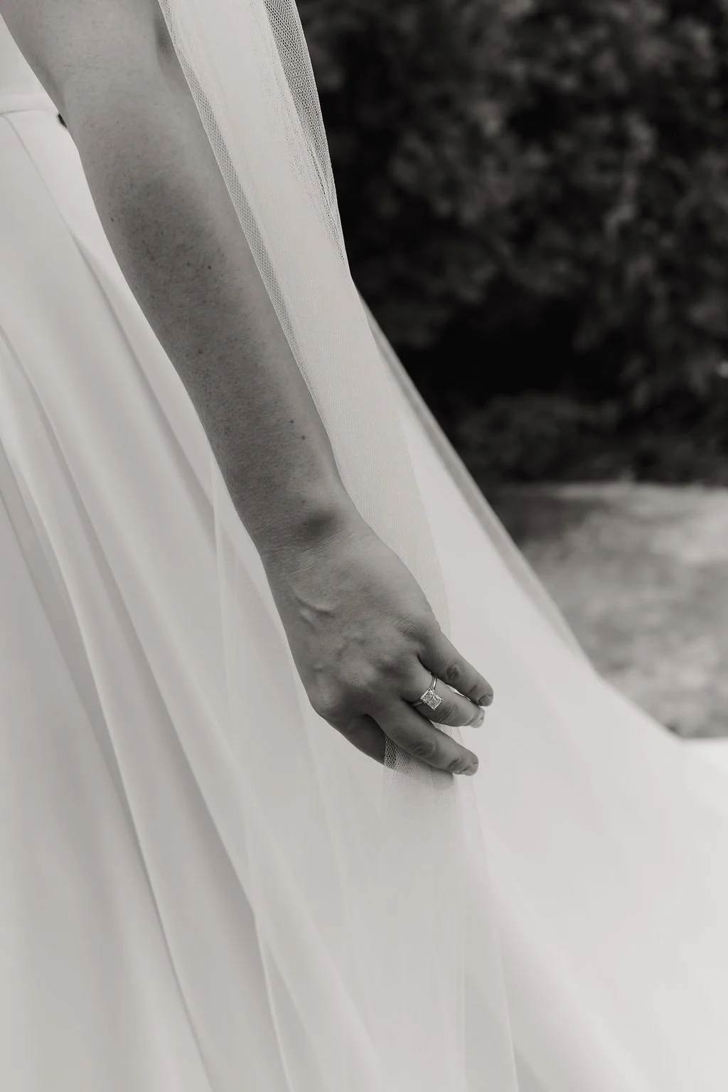 Art-Gallery-of-Hamilton-Wedding-Lindsay-Plank-Events33.jpg
