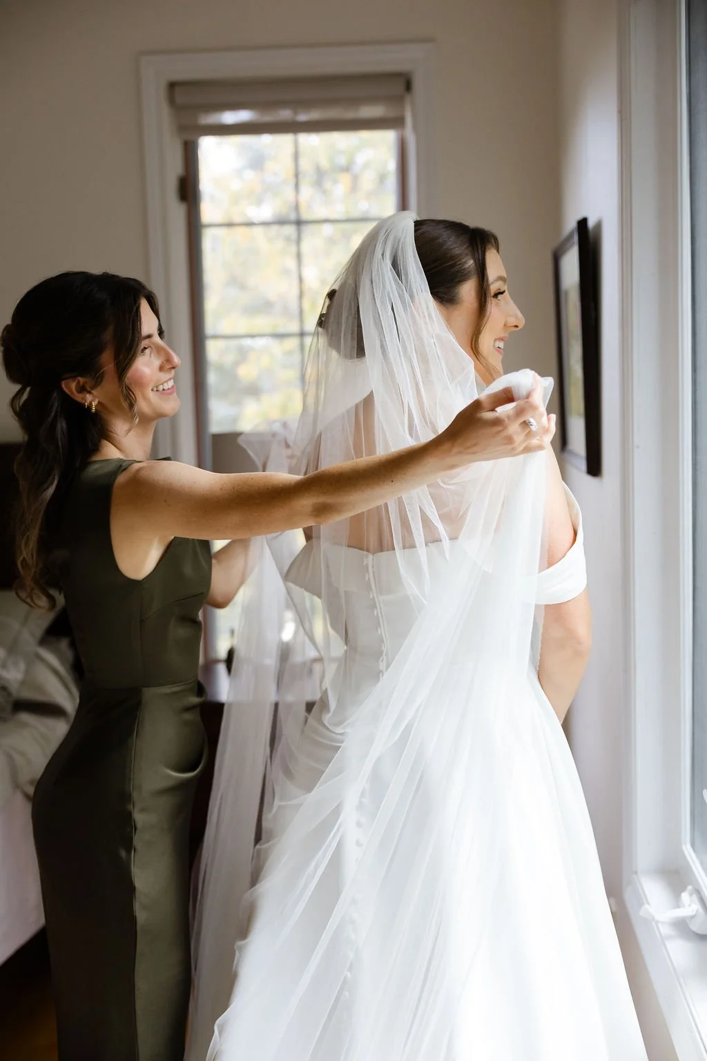 Art-Gallery-of-Hamilton-Wedding-Lindsay-Plank-Events49.jpg