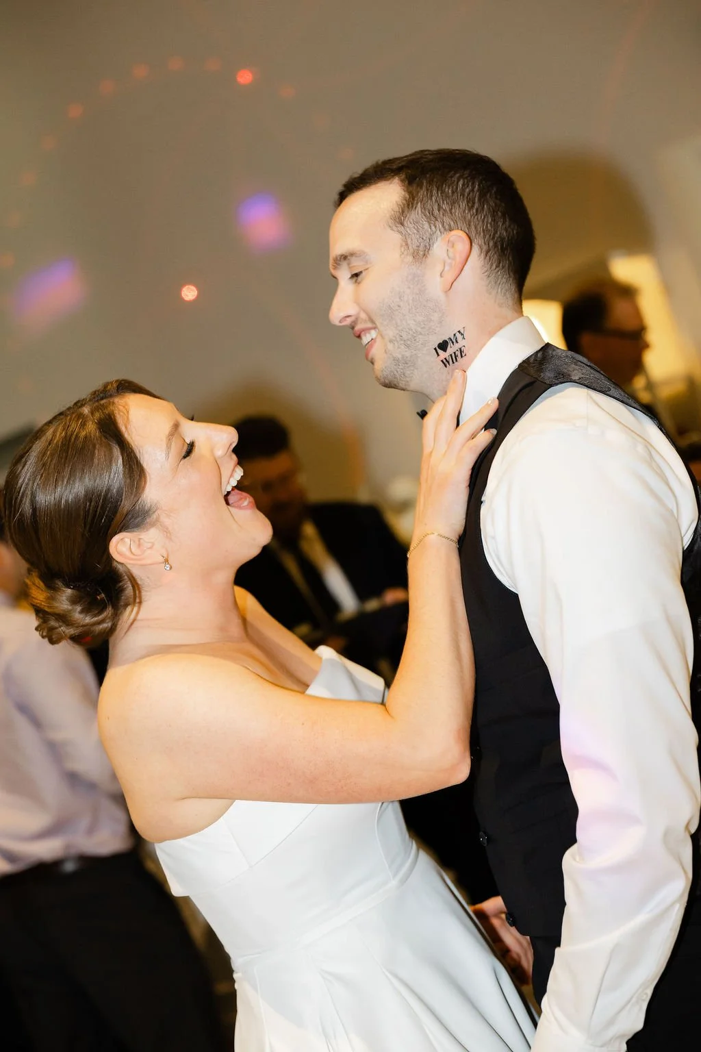 Art-Gallery-of-Hamilton-Reception-Wedding-Lindsay-Plank-Events2.jpg