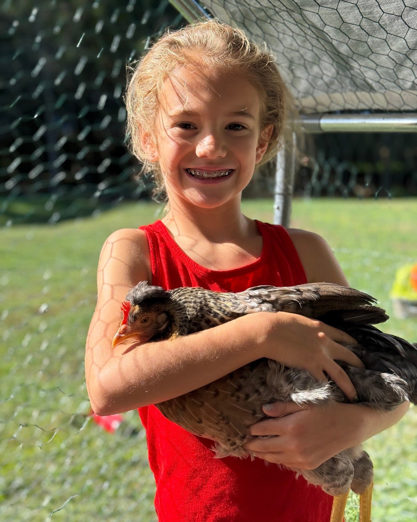 What makes Camp White Stag special 💚🏕️

Small group settings mean campers get the attention and support they need 🤝 
Days are spent outdoors exploring, learning on the farm, and staying active 🌿🐐 
And our counselors are always there to guide, en