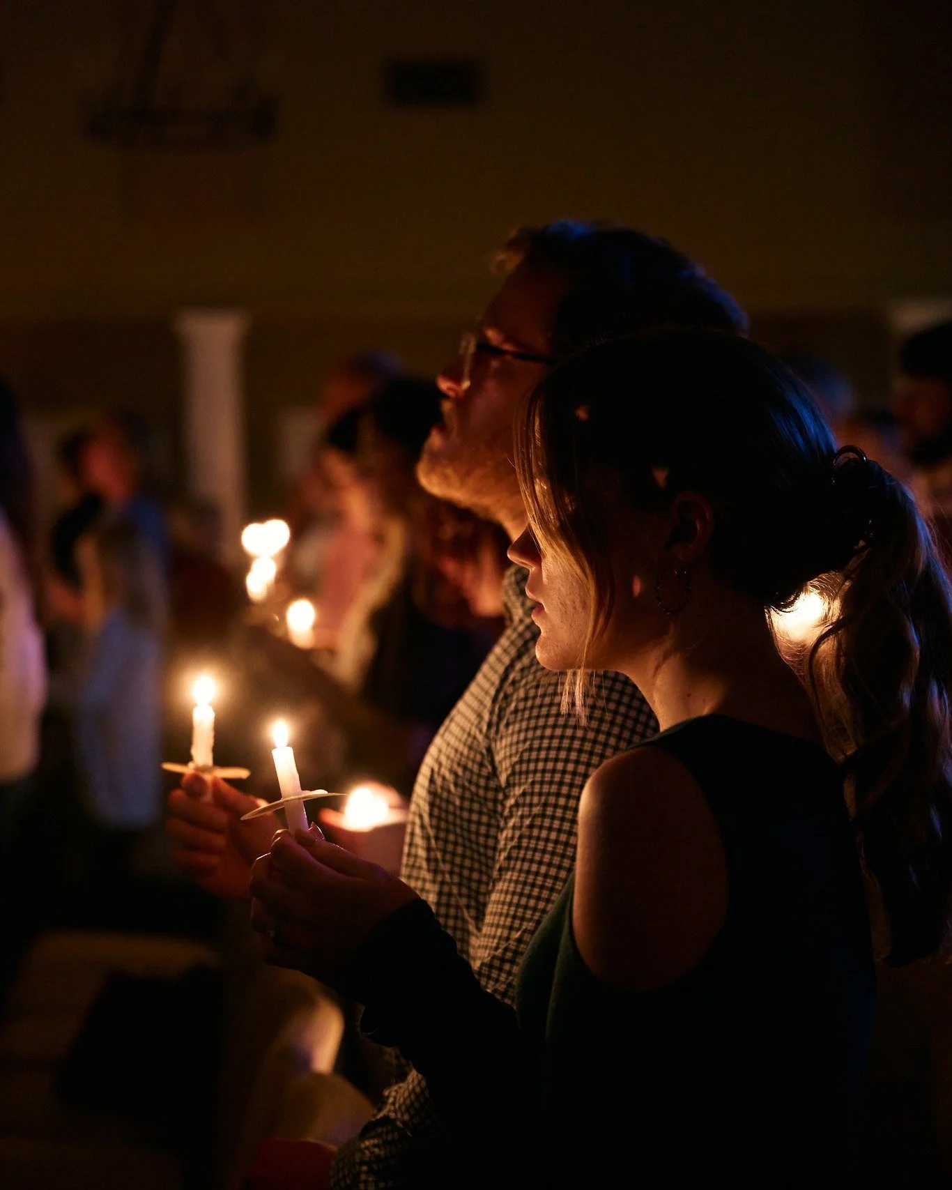 "In him was life, and the life was the light of men. The light shines in the darkness, and the darkness has not overcome it." - John 1:4-5

We're thankful for all who were able to join us on Christmas Eve!
Here are some photos from our time