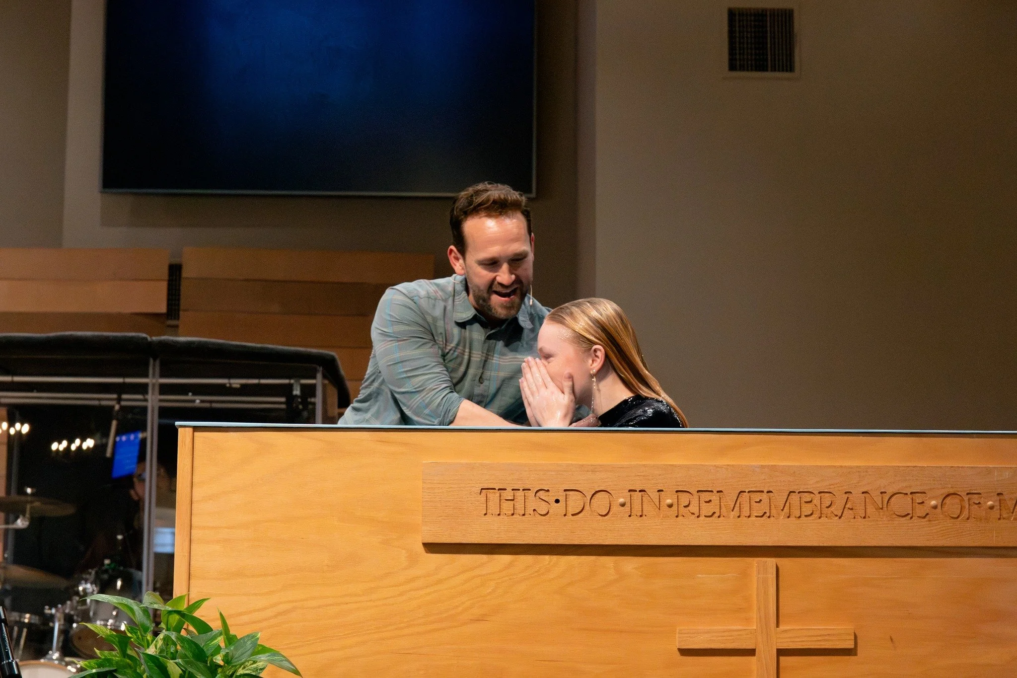 Recently at Bellwether! 📸 

Join us this Sunday for worship! Our services begin at 9 and 11 AM! We hope to see you there!